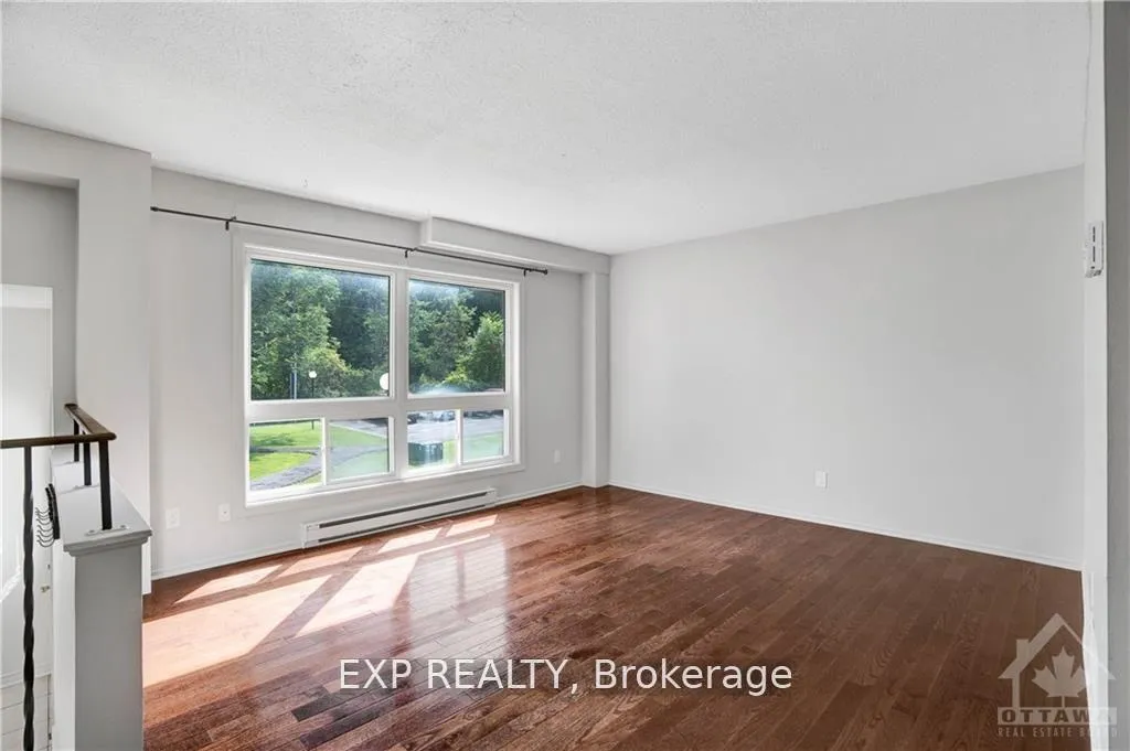 Photo 9 of Unit C, 20 Forester Crescent, Ottawa, Westcliffe Estates — HOMEH
