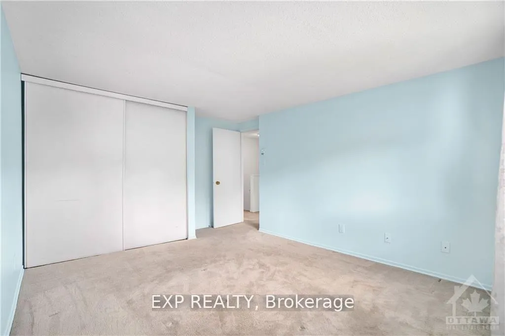 Photo 24 of Unit C, 20 Forester Crescent, Ottawa, Westcliffe Estates — HOMEH