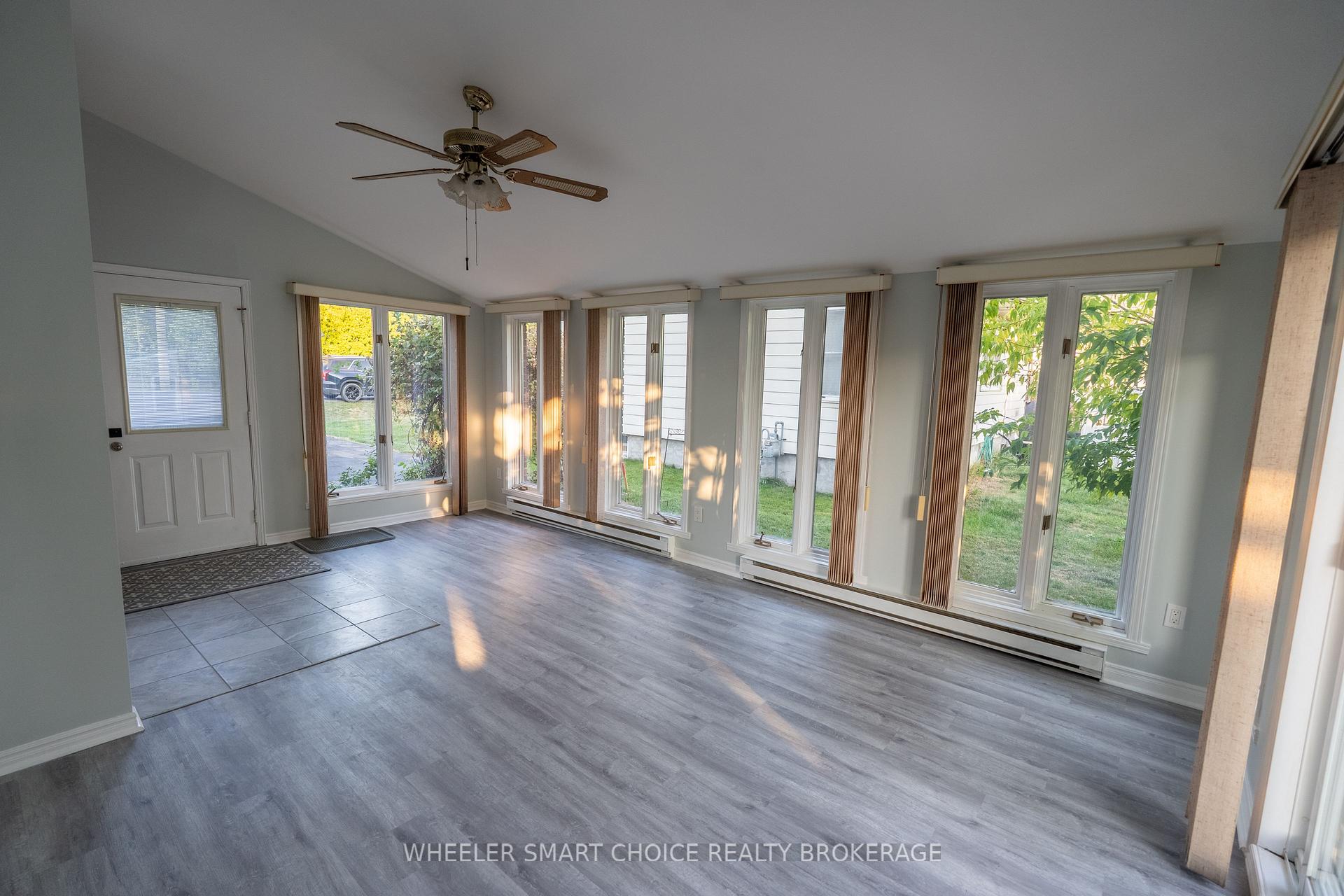 Photo 4 of 3304 Duval Avenue, Cornwall — HOMEH
