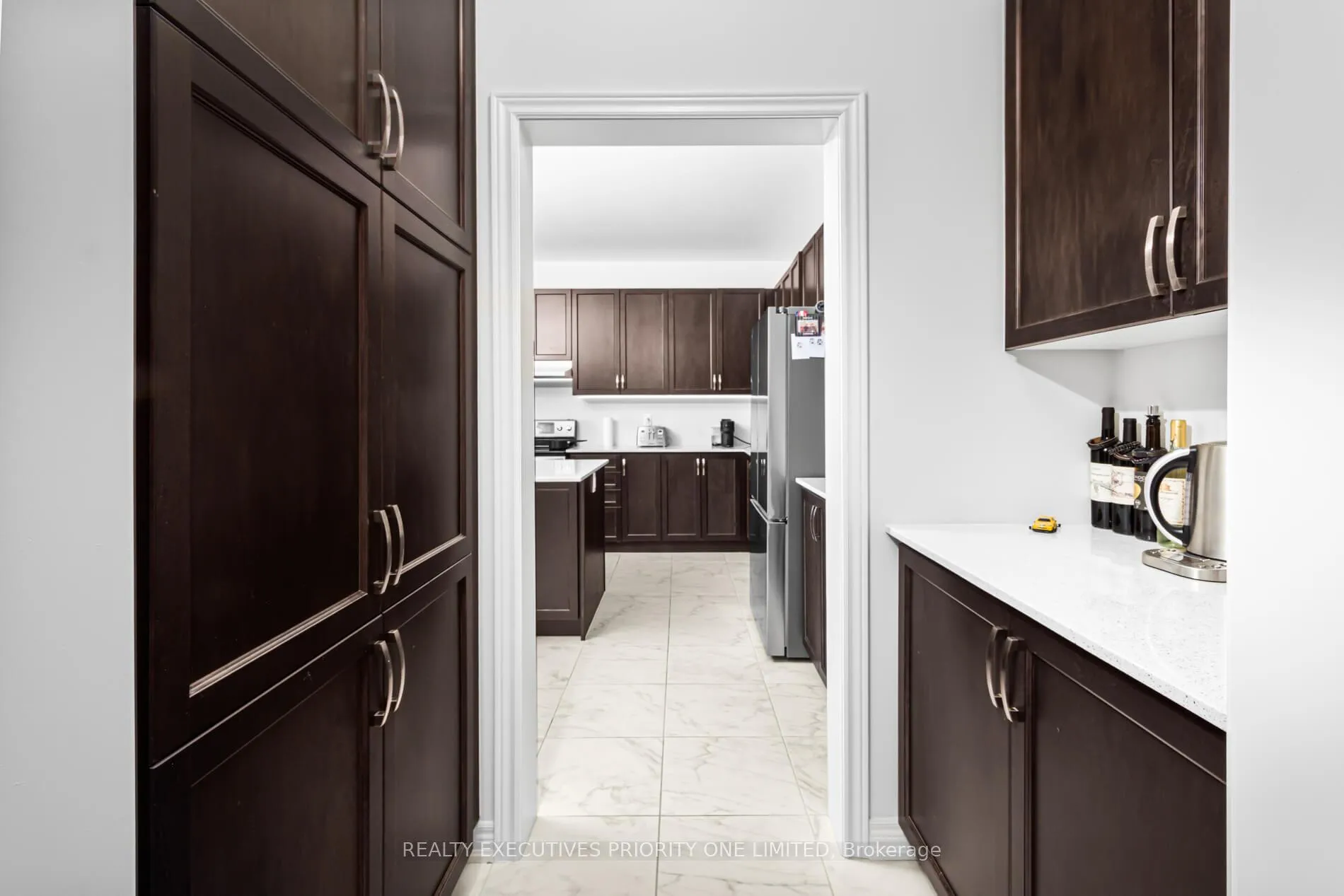 Photo 11 of 30 Sam Battaglia Crescent, Georgina, Sutton & Jackson's Point — HOMEH
