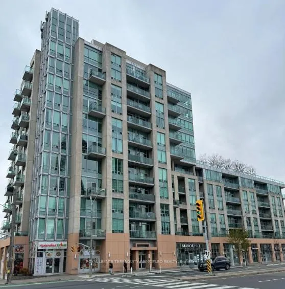 Front of Unit 301, 3391 Bloor Street W