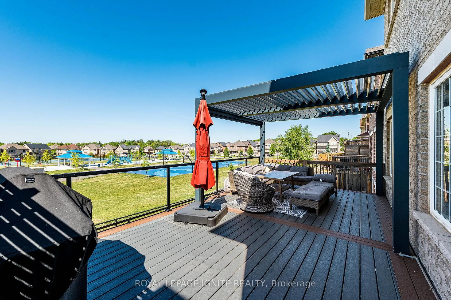 Photo 47 of 18 Monkton Circle, Brampton, Credit Valley — HOMEH