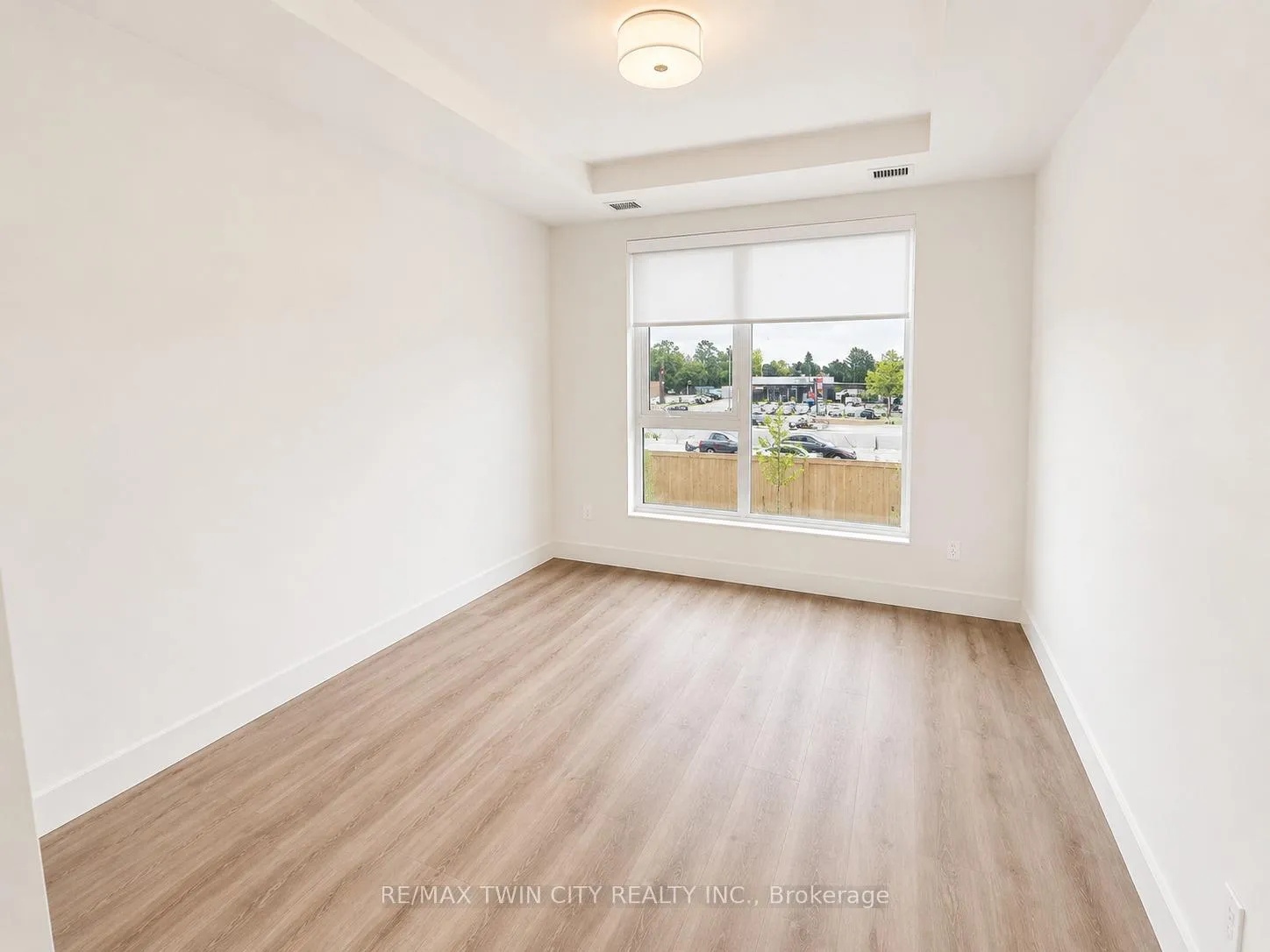 Photo 10 of Unit 209, 1333 Weber Street E, Kitchener — HOMEH