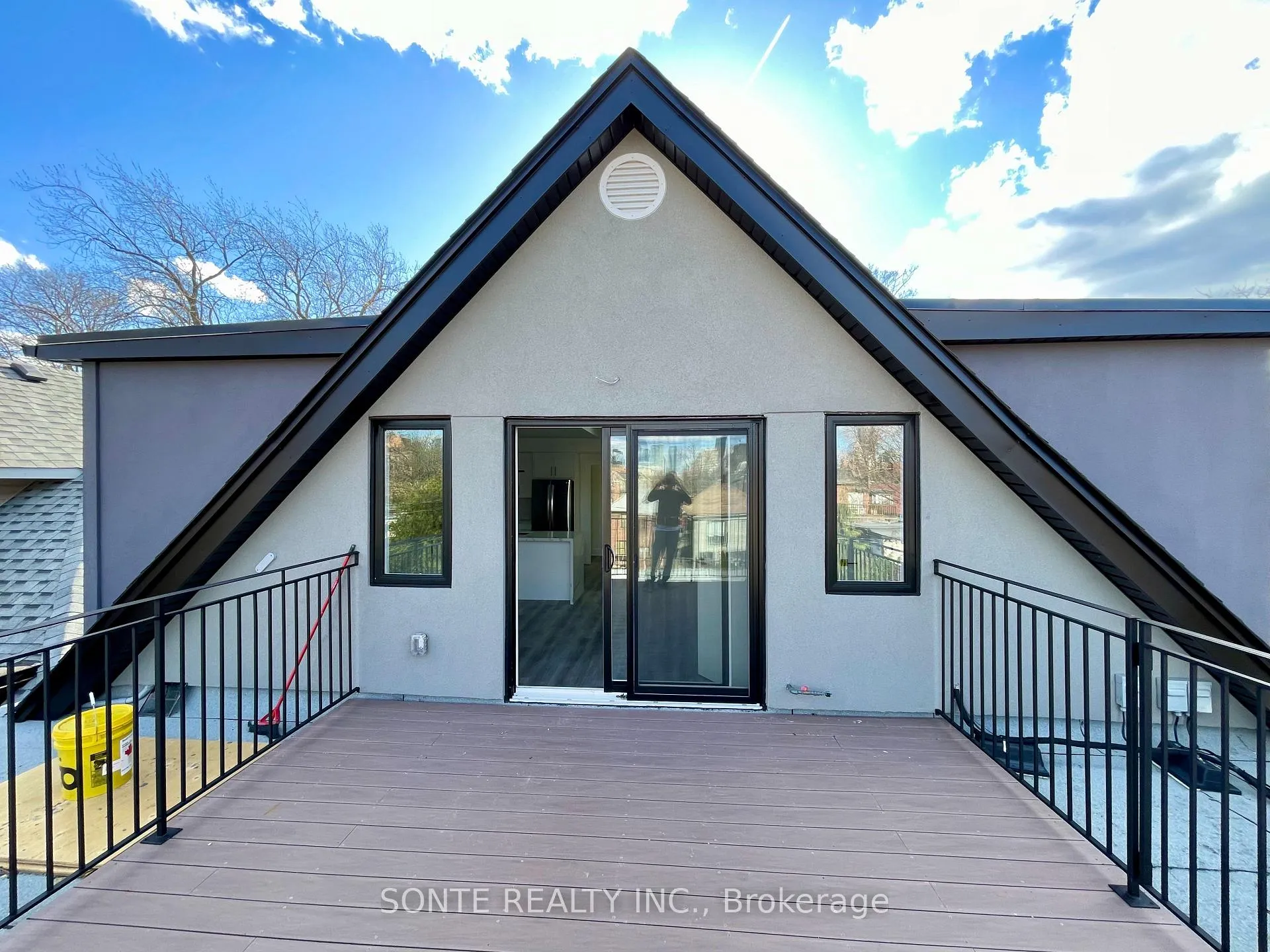 Photo 16 of Unit #301, 333 Palmerston Boulevard, Toronto, Palmerston-Little Italy — HOMEH