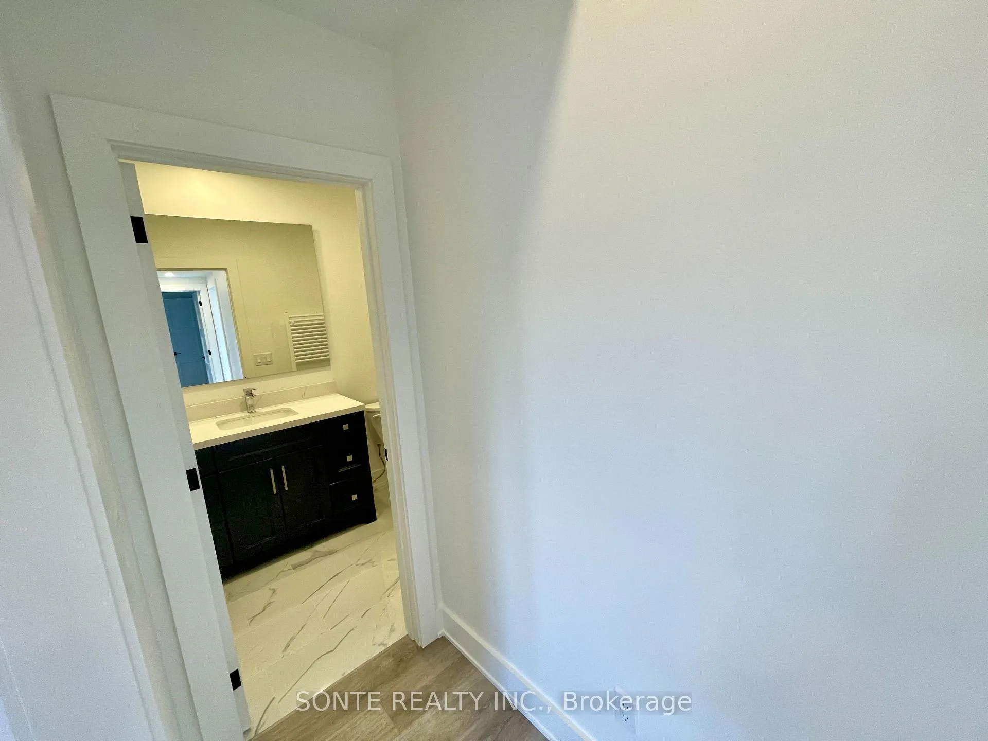 Photo 20 of Unit #301, 333 Palmerston Boulevard, Toronto, Palmerston-Little Italy — HOMEH