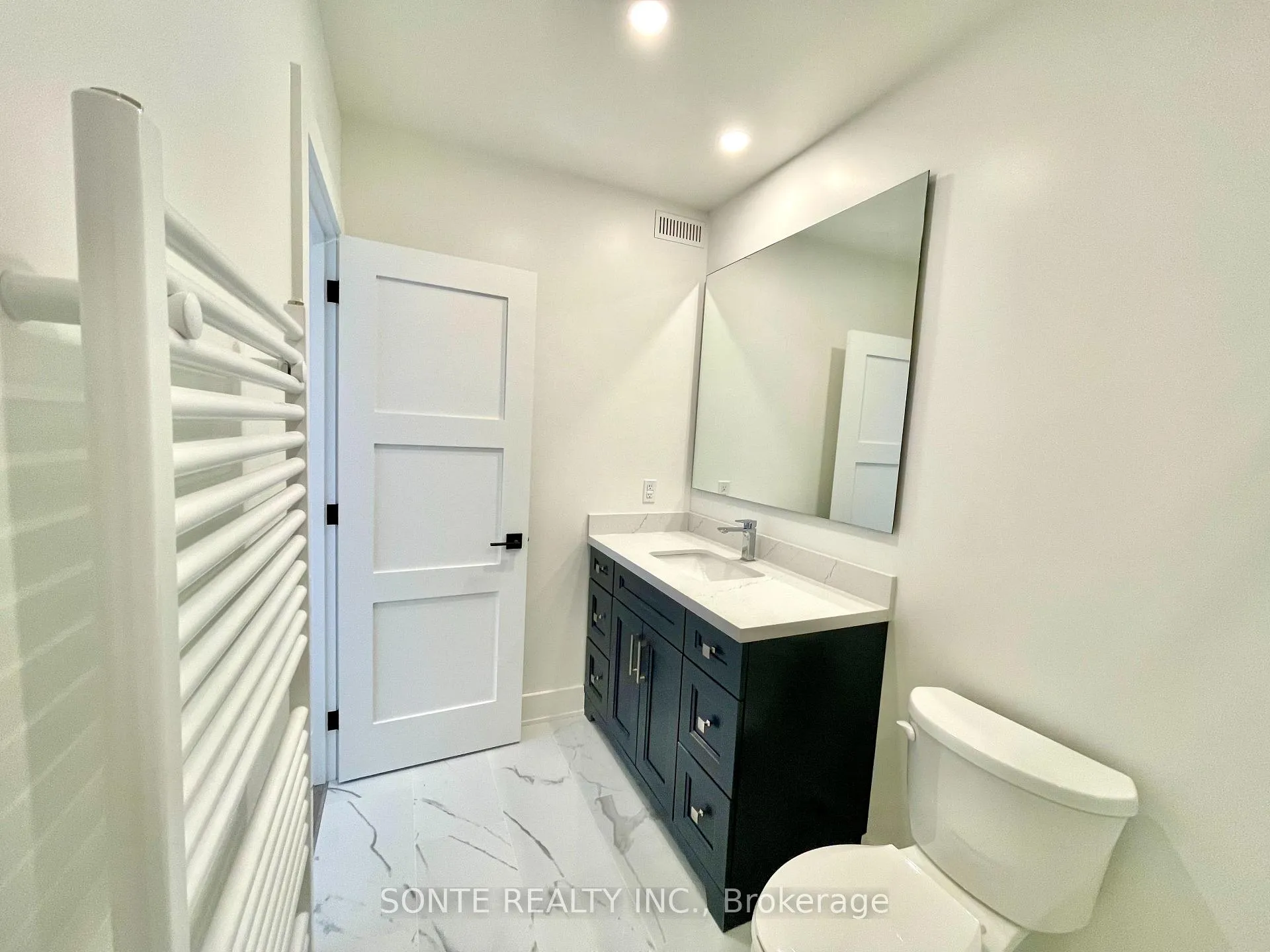 Photo 22 of Unit #301, 333 Palmerston Boulevard, Toronto, Palmerston-Little Italy — HOMEH