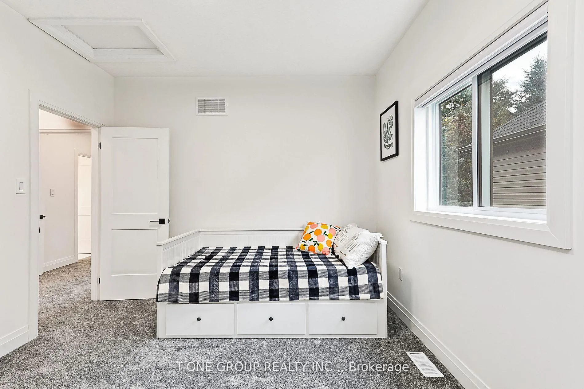 Photo 19 of 59 Maidens Crescent, Collingwood — HOMEH