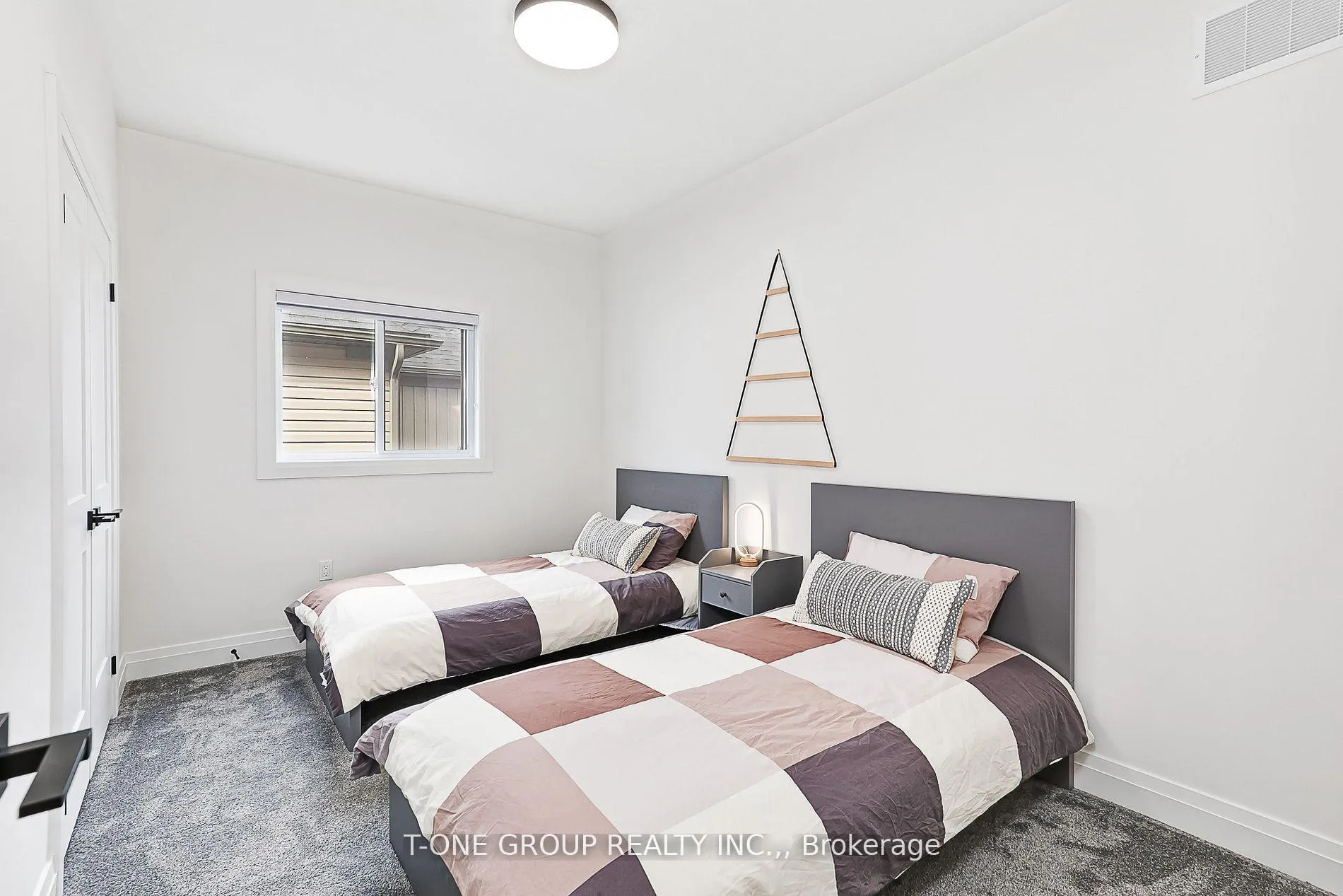 Photo 21 of 59 Maidens Crescent, Collingwood — HOMEH
