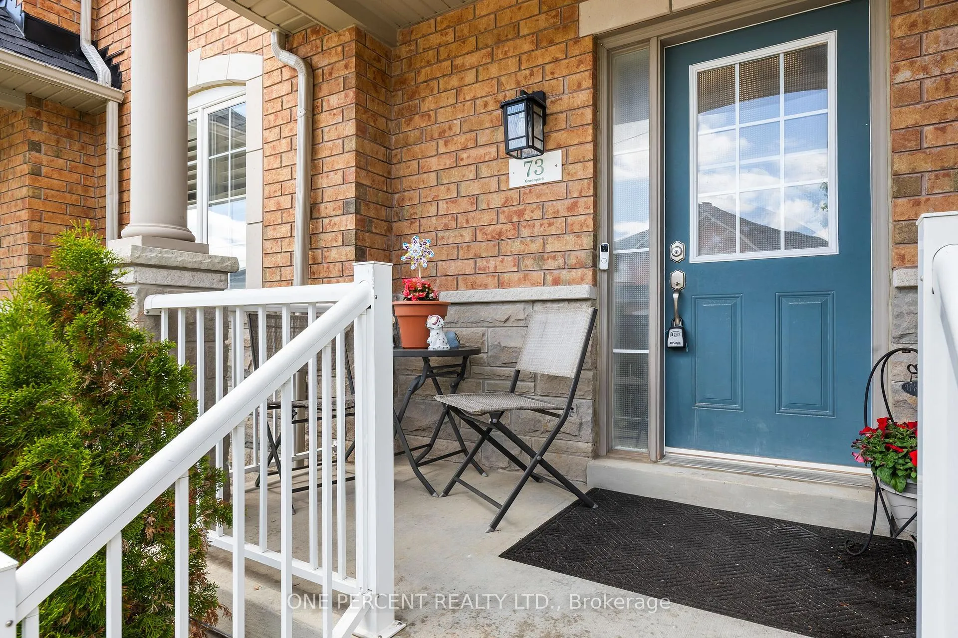 Photo 3 of 73 Andriana Crescent, Markham, Box Grove — HOMEH