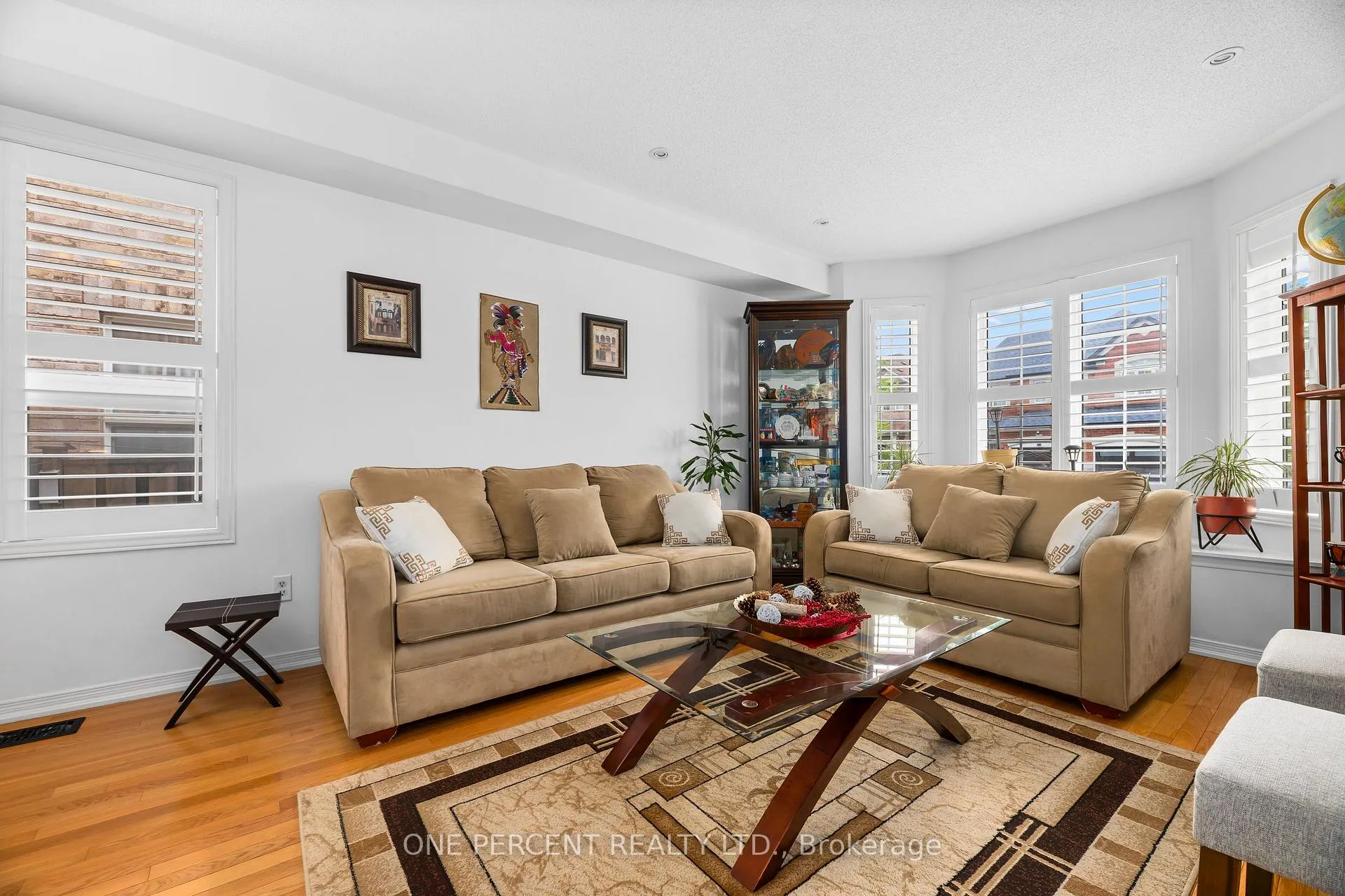 Photo 10 of 73 Andriana Crescent, Markham, Box Grove — HOMEH