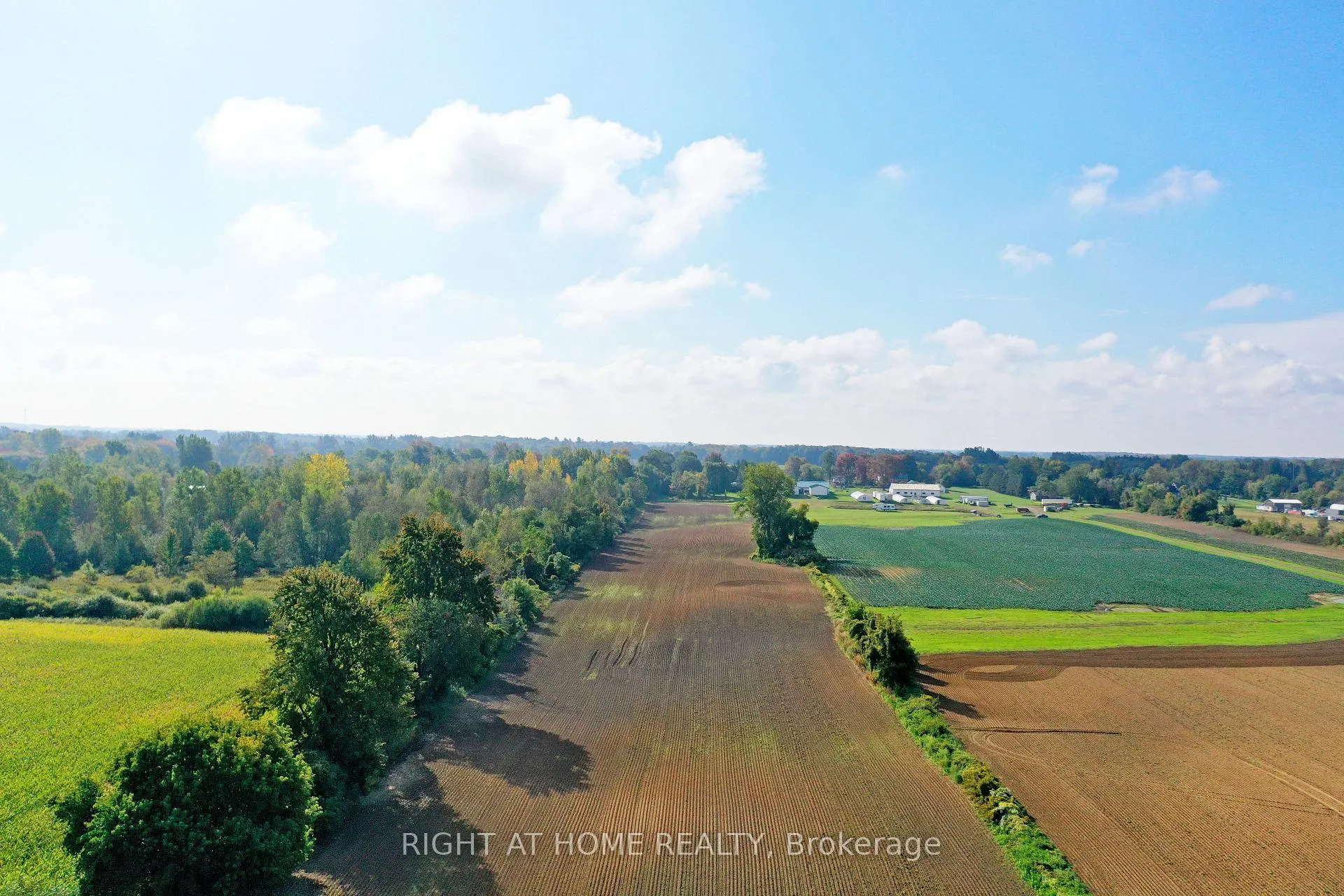 Photo 7 of 1705 2nd Concession Road W, Hamilton, Rural Flamborough — HOMEH