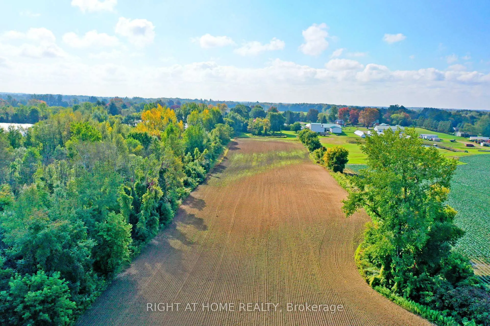 Photo 8 of 1705 2nd Concession Road W, Hamilton, Rural Flamborough — HOMEH