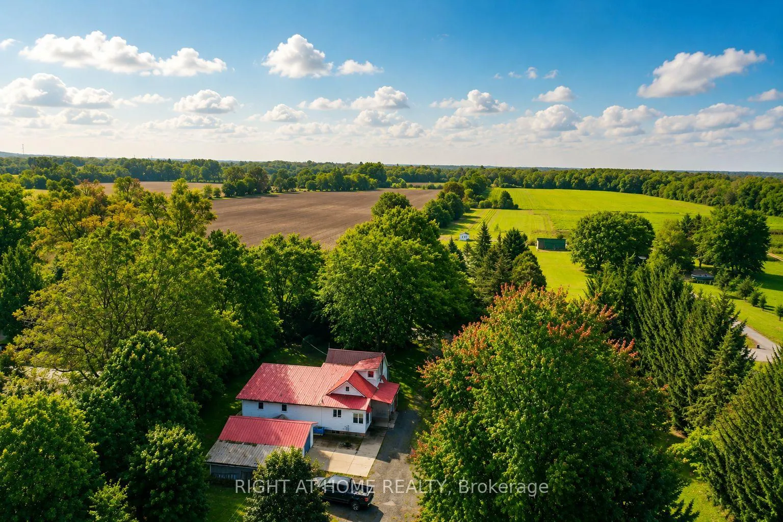 Photo 9 of 1705 2nd Concession Road W, Hamilton, Rural Flamborough — HOMEH