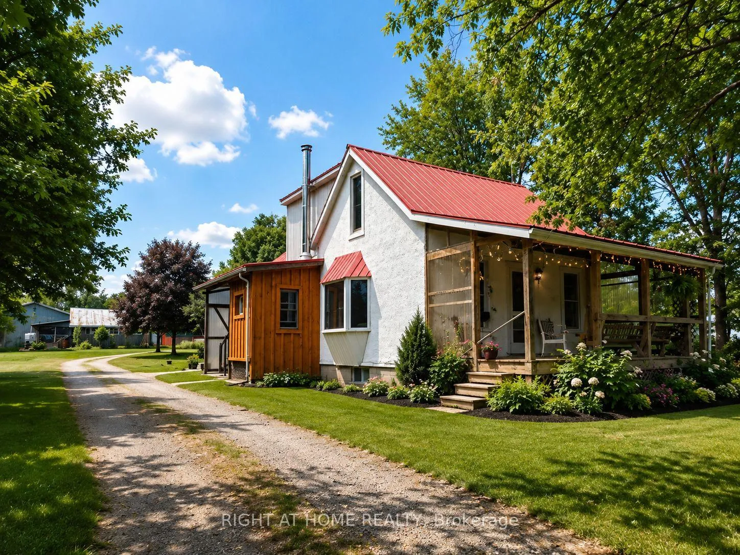 Photo 10 of 1705 2nd Concession Road W, Hamilton, Rural Flamborough — HOMEH