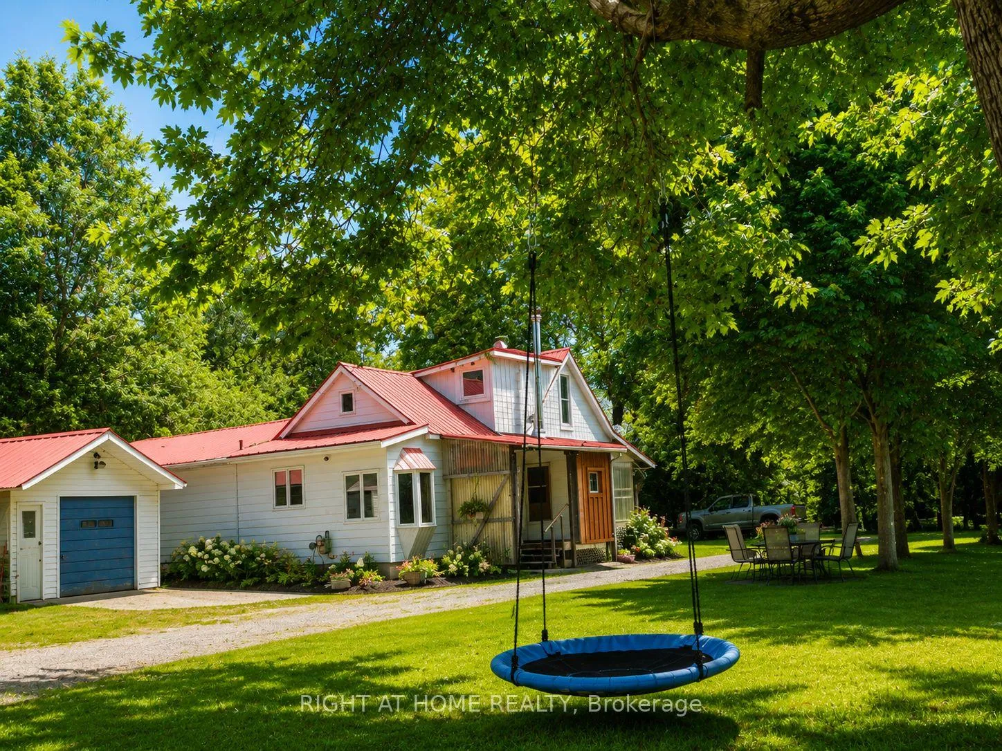 Photo 15 of 1705 2nd Concession Road W, Hamilton, Rural Flamborough — HOMEH