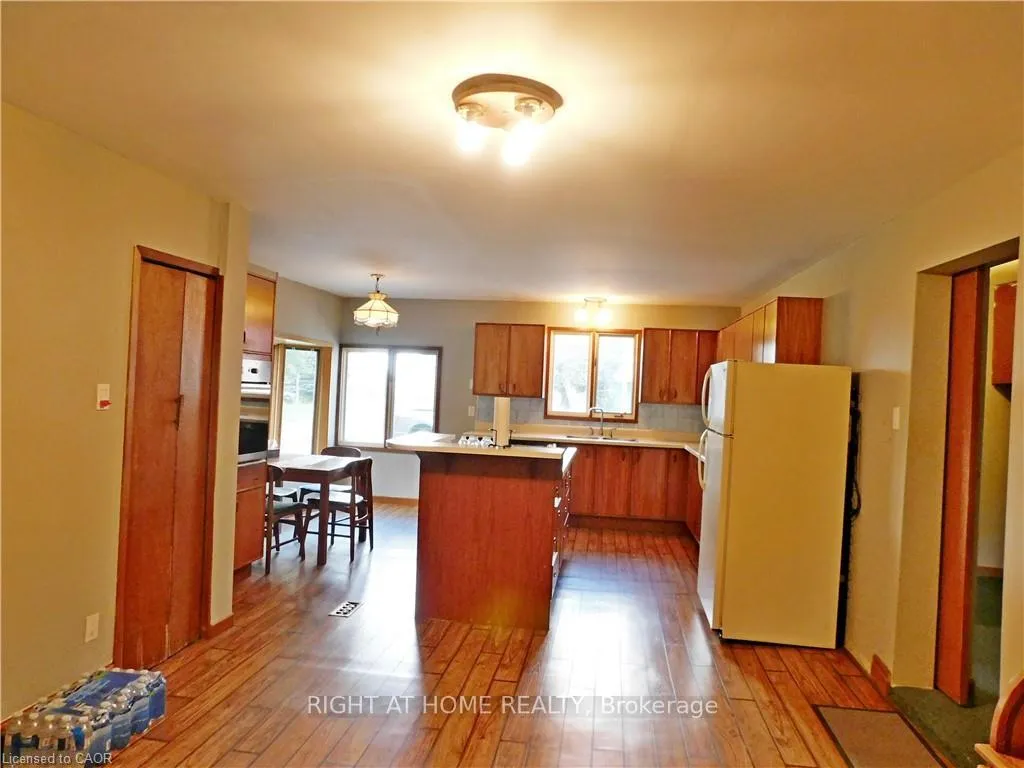 Photo 21 of 1705 2nd Concession Road W, Hamilton, Rural Flamborough — HOMEH