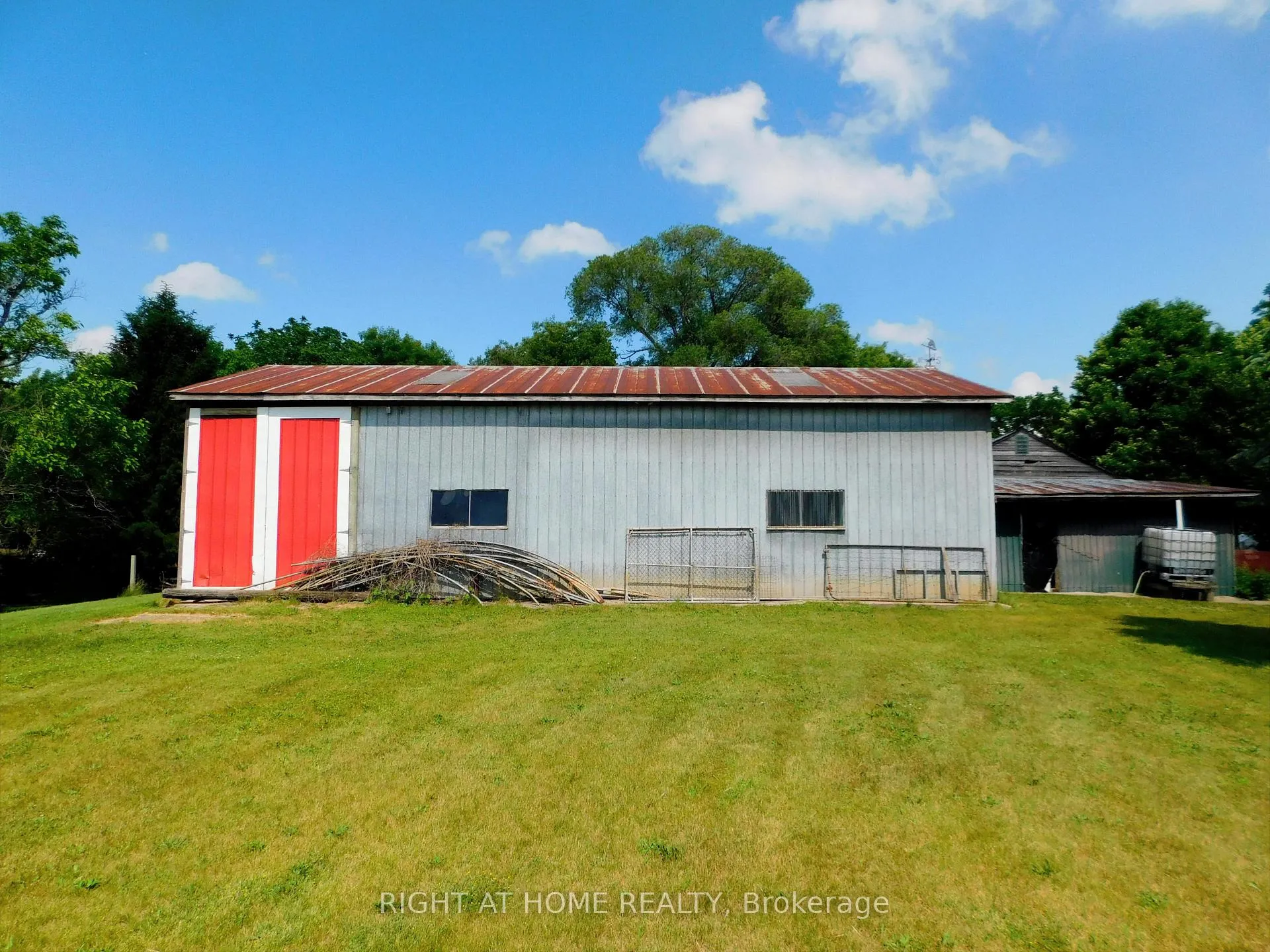 Photo 35 of 1705 2nd Concession Road W, Hamilton, Rural Flamborough — HOMEH