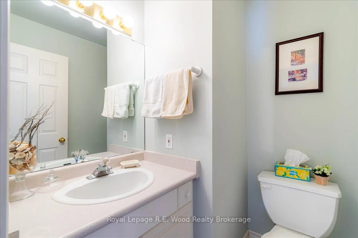 Photo 26 of 27 Woodside Drive, Tillsonburg — HOMEH
