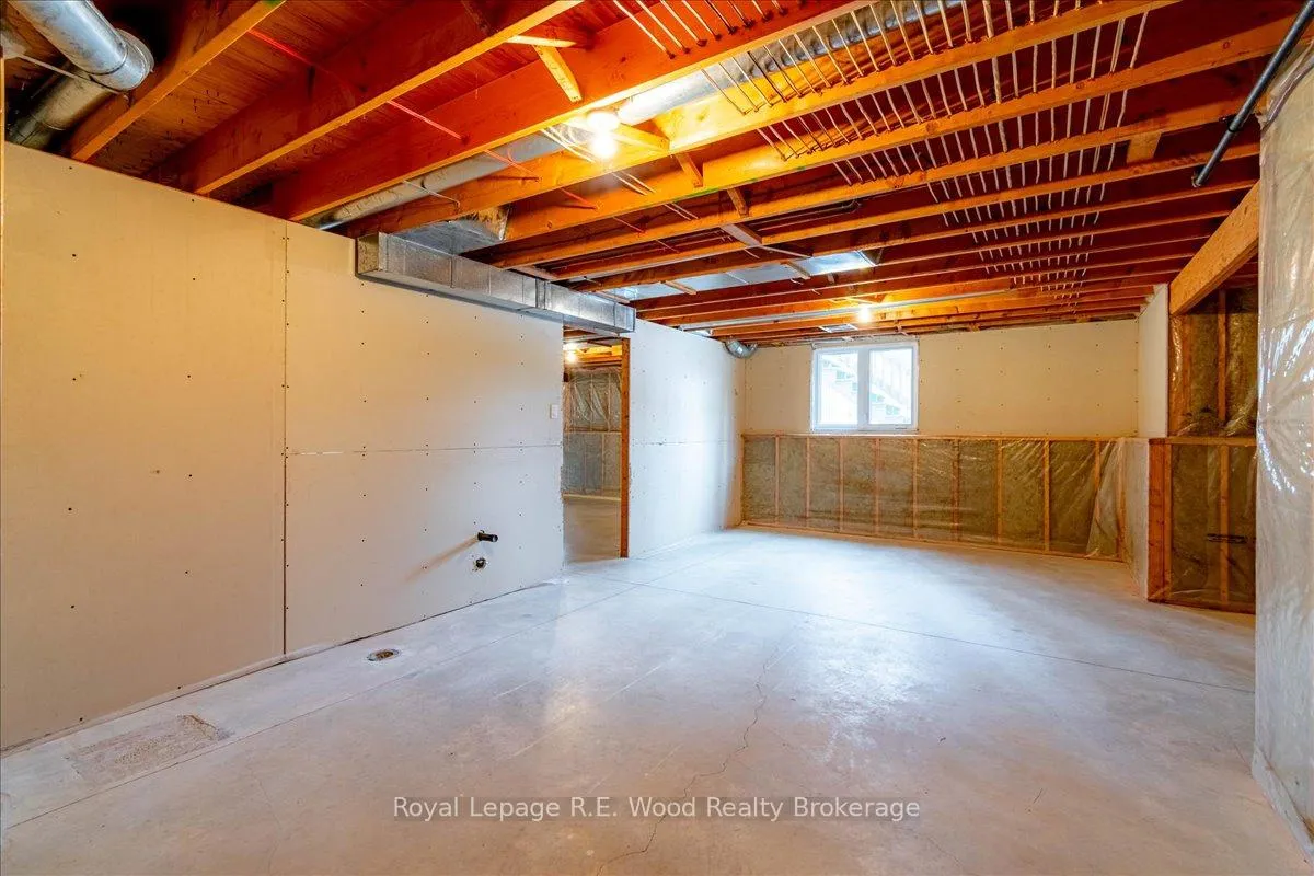 Photo 31 of 27 Woodside Drive, Tillsonburg — HOMEH