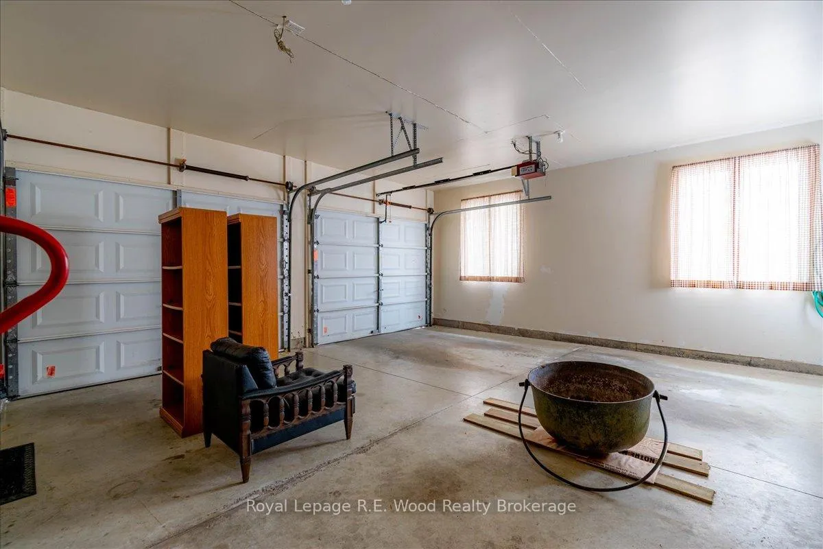 Photo 36 of 27 Woodside Drive, Tillsonburg — HOMEH