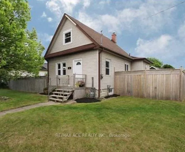 Photo of 794 Ritson Road S