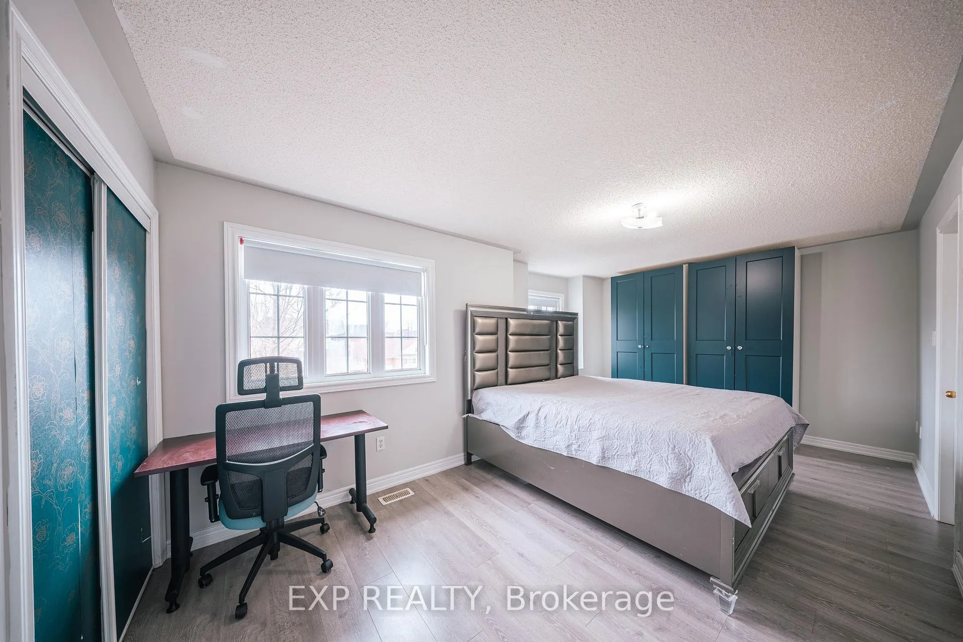 Photo 14 of 3 Deforest Drive, Brampton, Fletcher's Meadow — HOMEH