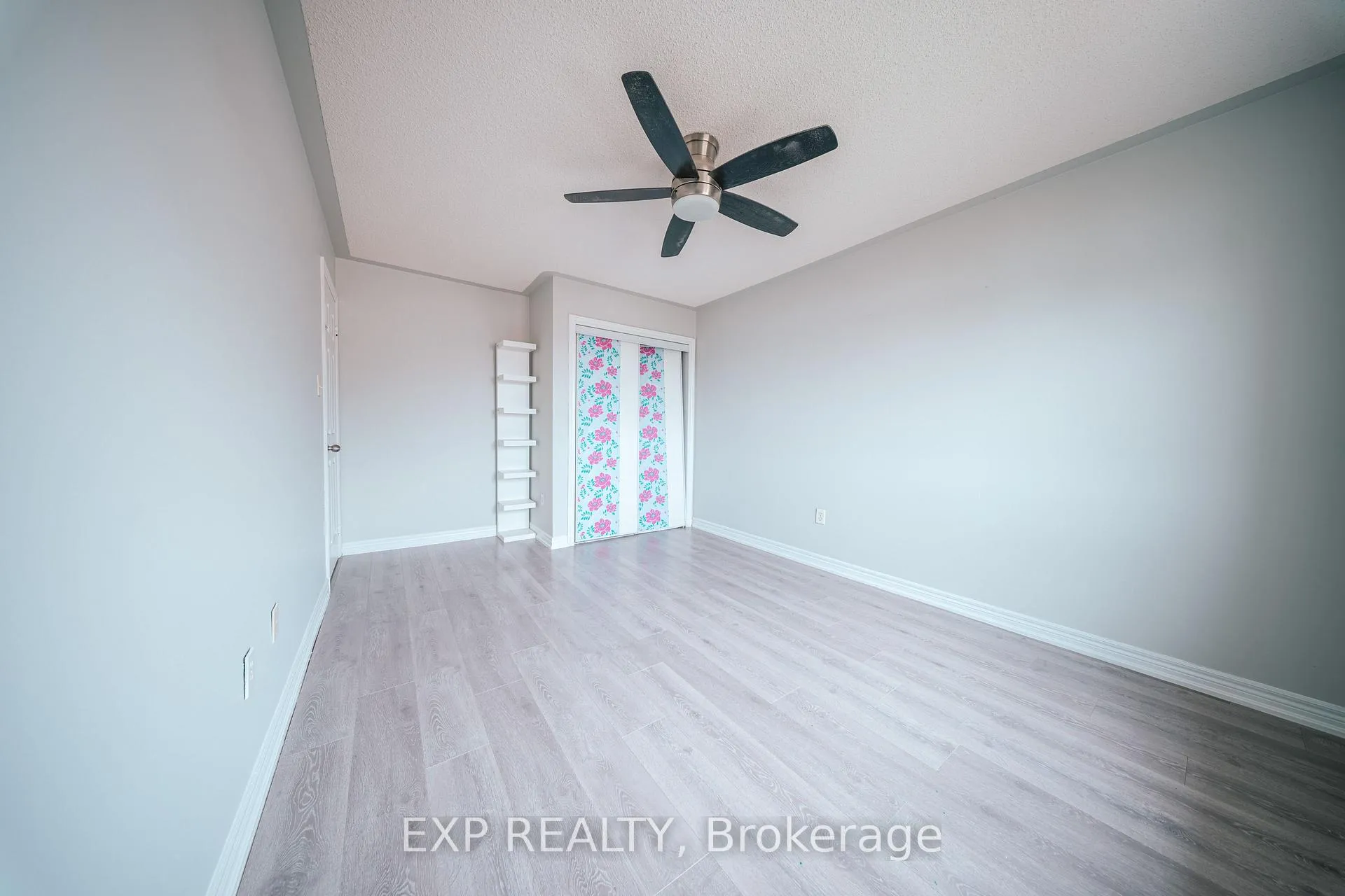 Photo 17 of 3 Deforest Drive, Brampton, Fletcher's Meadow — HOMEH