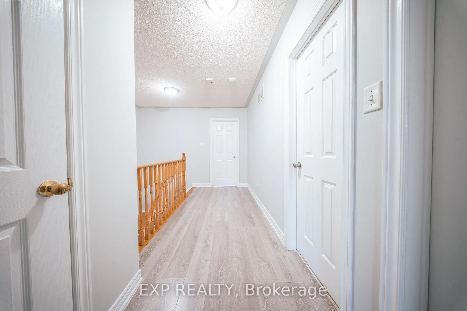 Photo 20 of 3 Deforest Drive, Brampton, Fletcher's Meadow — HOMEH