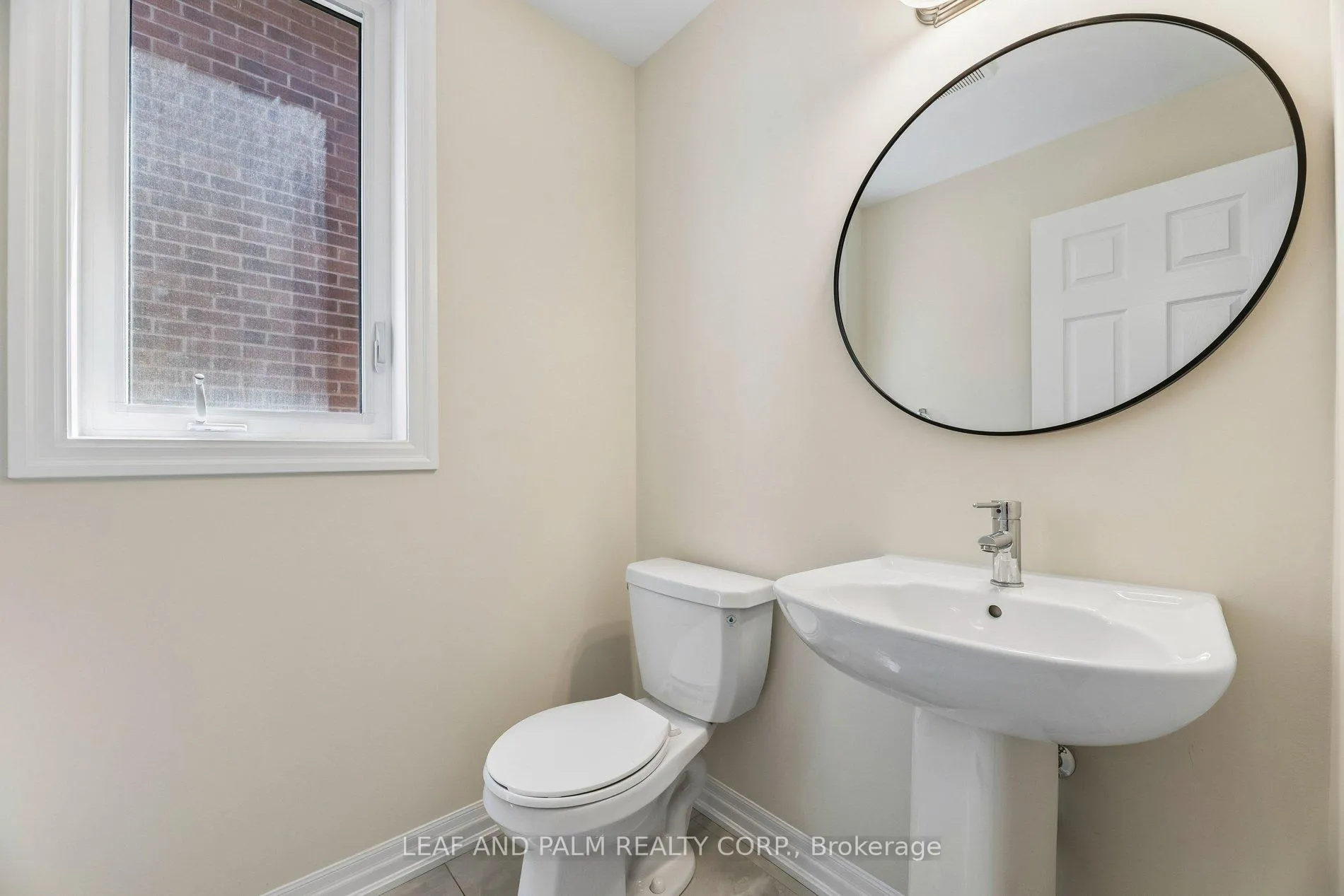 Photo 17 of 79 Ed Ewert Avenue, Clarington, Newcastle — HOMEH