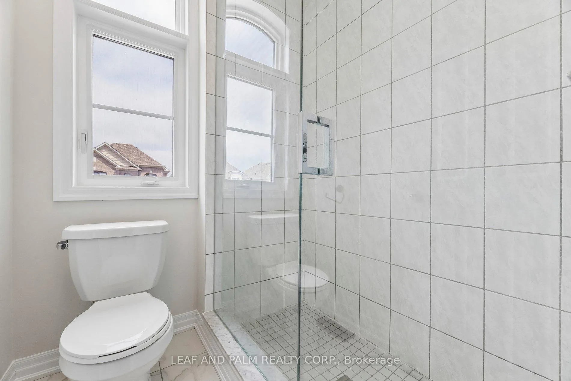 Photo 22 of 79 Ed Ewert Avenue, Clarington, Newcastle — HOMEH