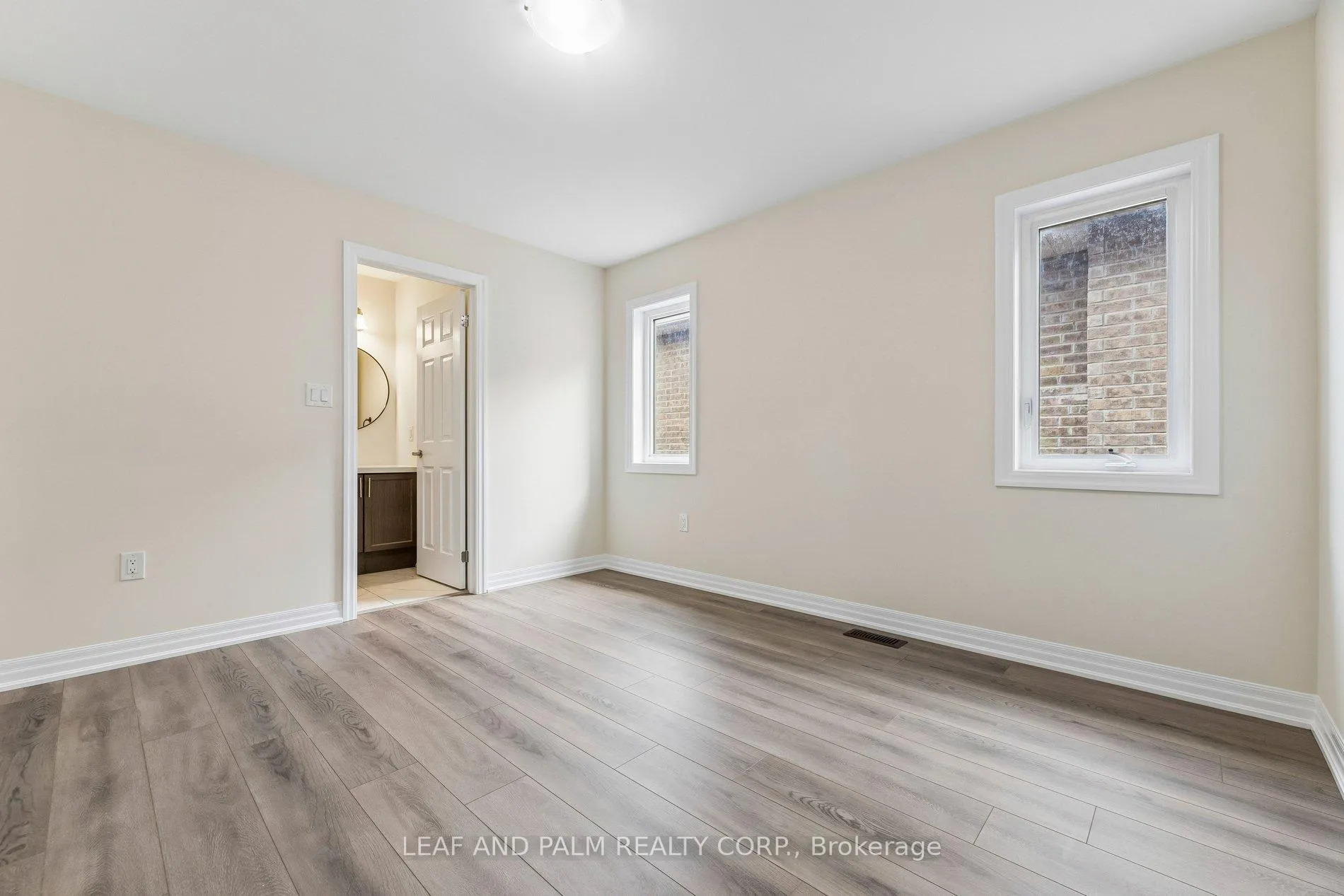 Photo 25 of 79 Ed Ewert Avenue, Clarington, Newcastle — HOMEH