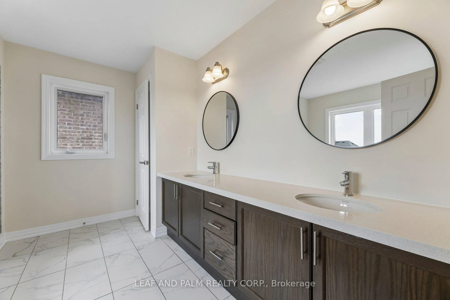 Photo 30 of 79 Ed Ewert Avenue, Clarington, Newcastle — HOMEH