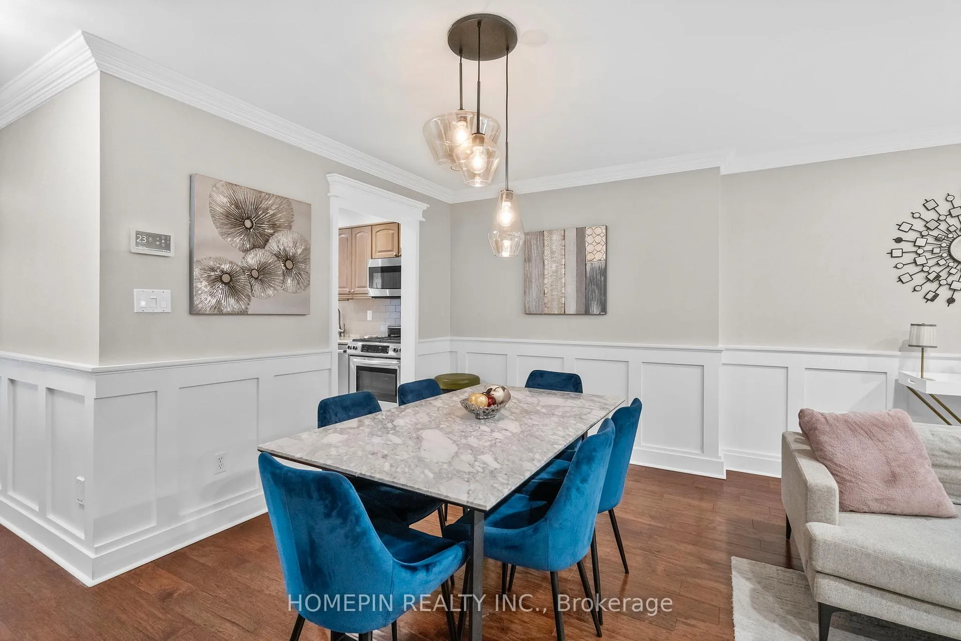 Photo 10 of 86 Confederation Way, Markham, Thornhill — HOMEH