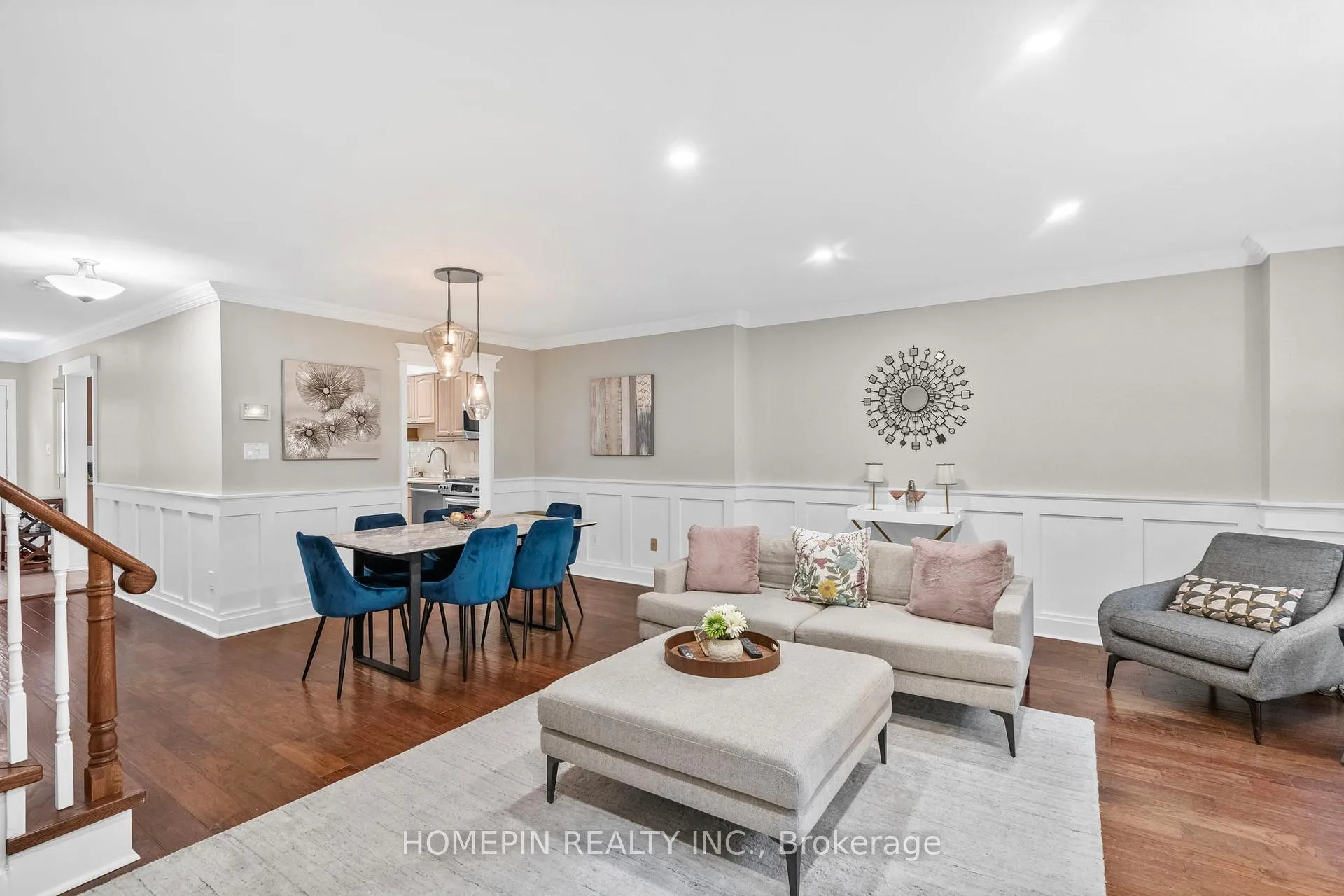 Photo 13 of 86 Confederation Way, Markham, Thornhill — HOMEH