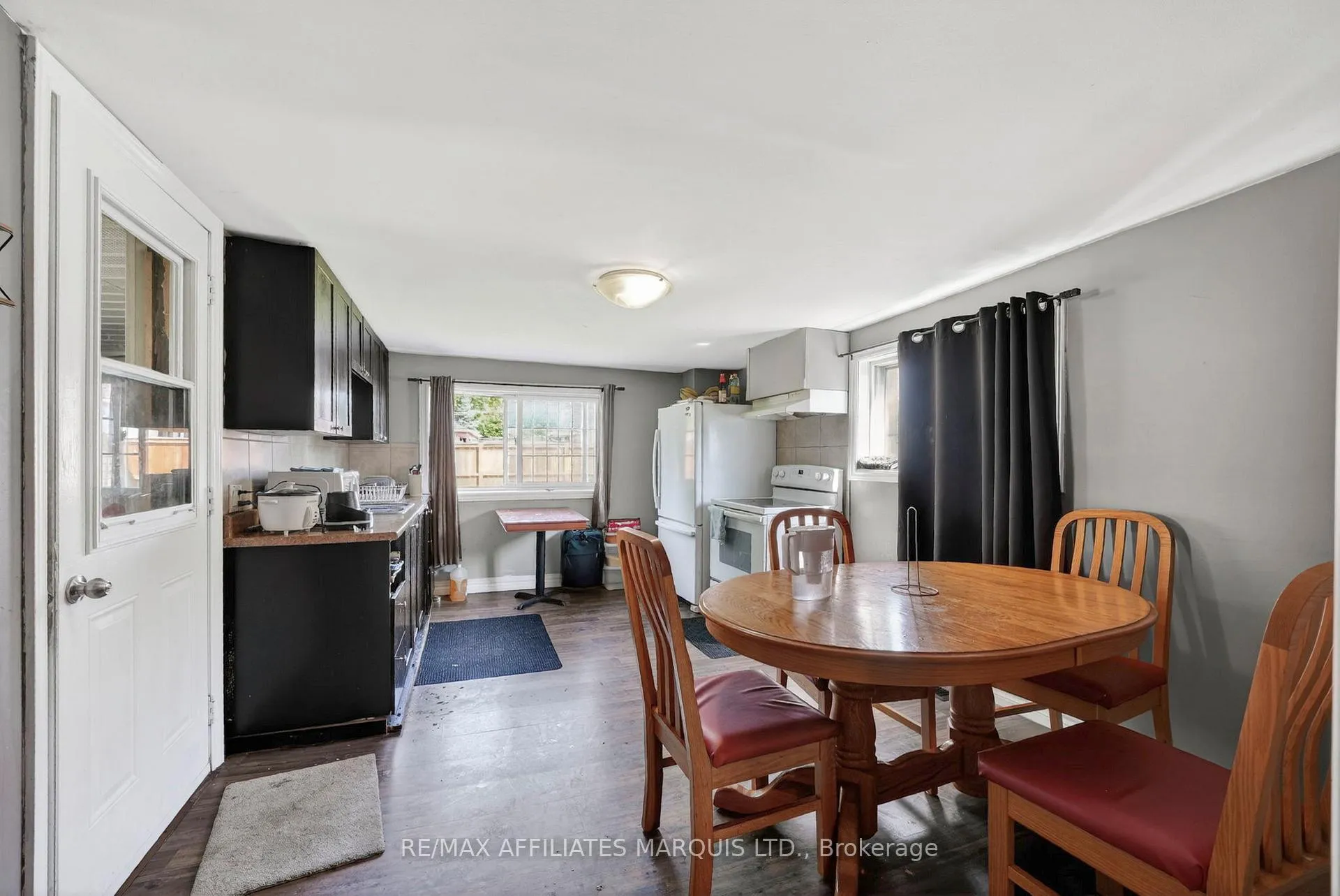 Photo 8 of 117 Sixth Street W, Cornwall, Cornwall — HOMEH