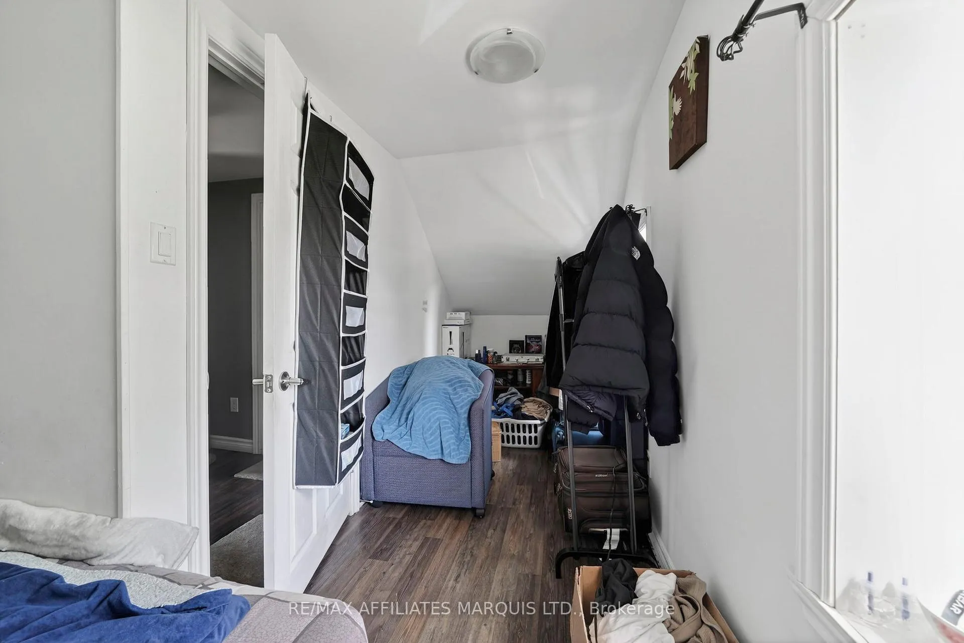 Photo 17 of 117 Sixth Street W, Cornwall, Cornwall — HOMEH