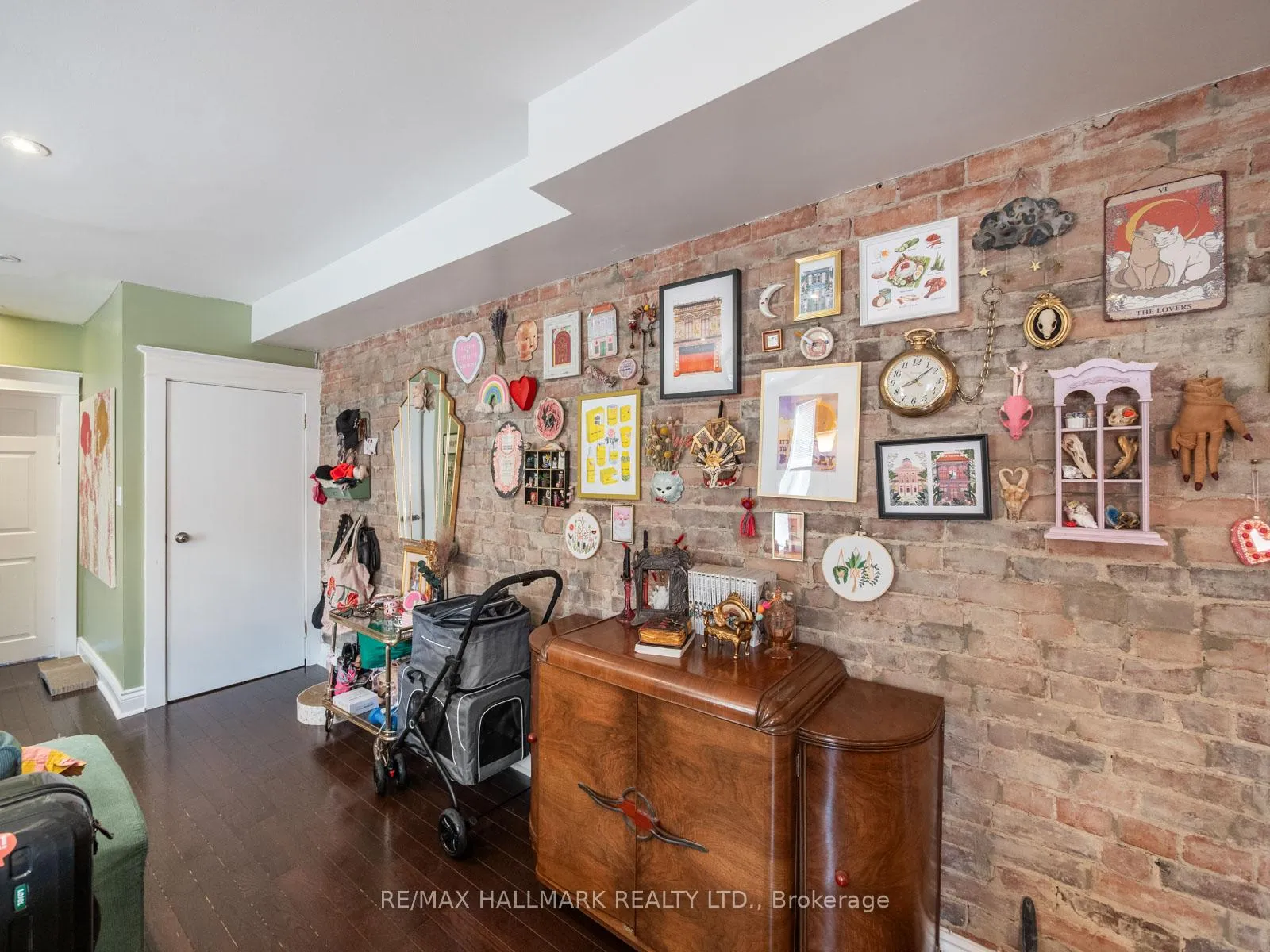 Photo 7 of Unit 3rd flr, 269 Danforth Avenue, Toronto, North Riverdale — HOMEH