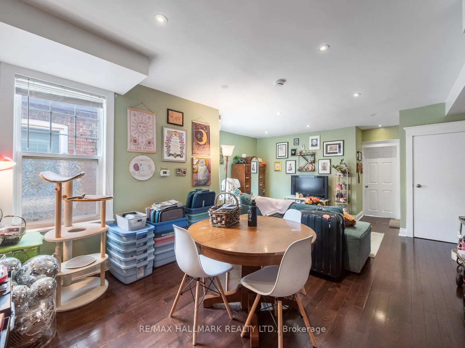 Photo 15 of Unit 3rd flr, 269 Danforth Avenue, Toronto, North Riverdale — HOMEH