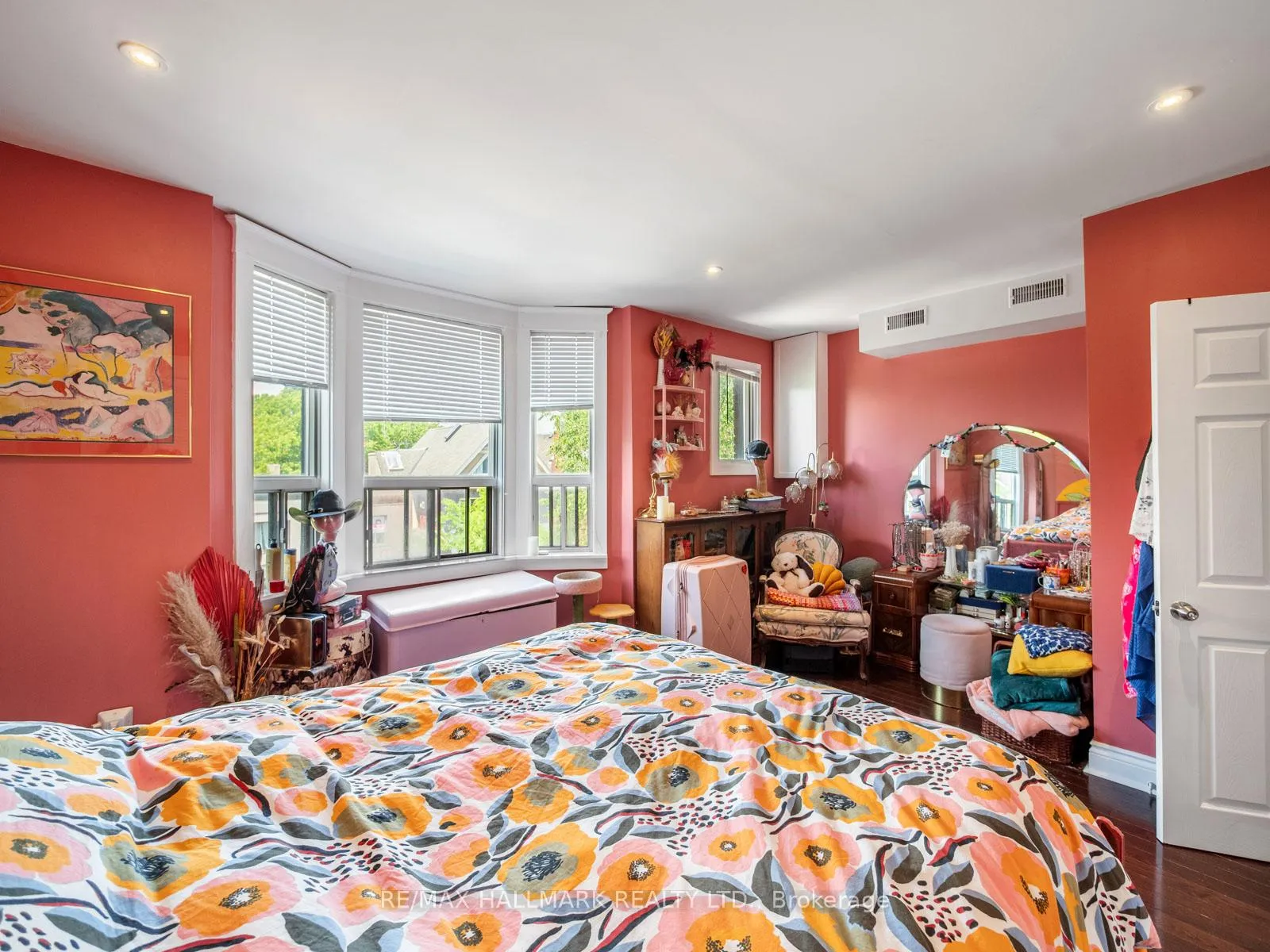 Photo 29 of Unit 3rd flr, 269 Danforth Avenue, Toronto, North Riverdale — HOMEH
