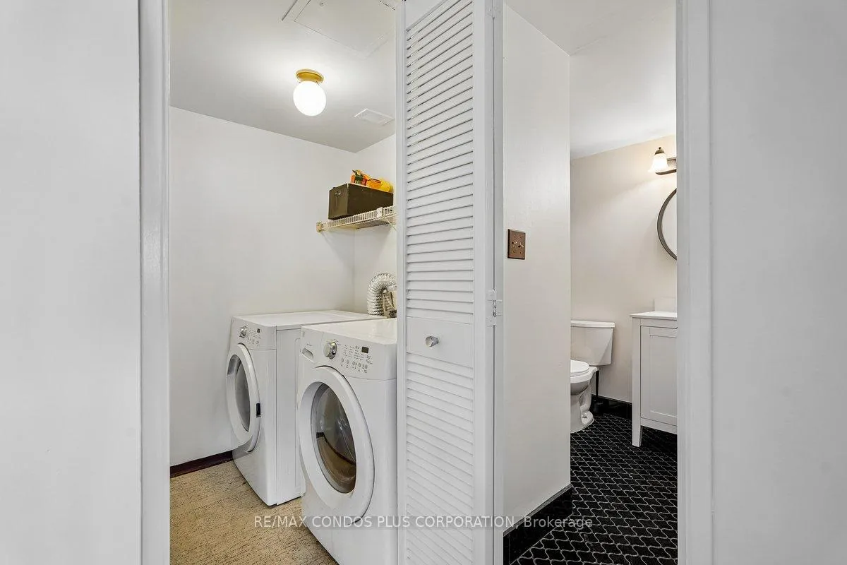 Photo 12 of Unit 1307, 250 Scarlett Road, Toronto, Rockcliffe-Smythe — HOMEH