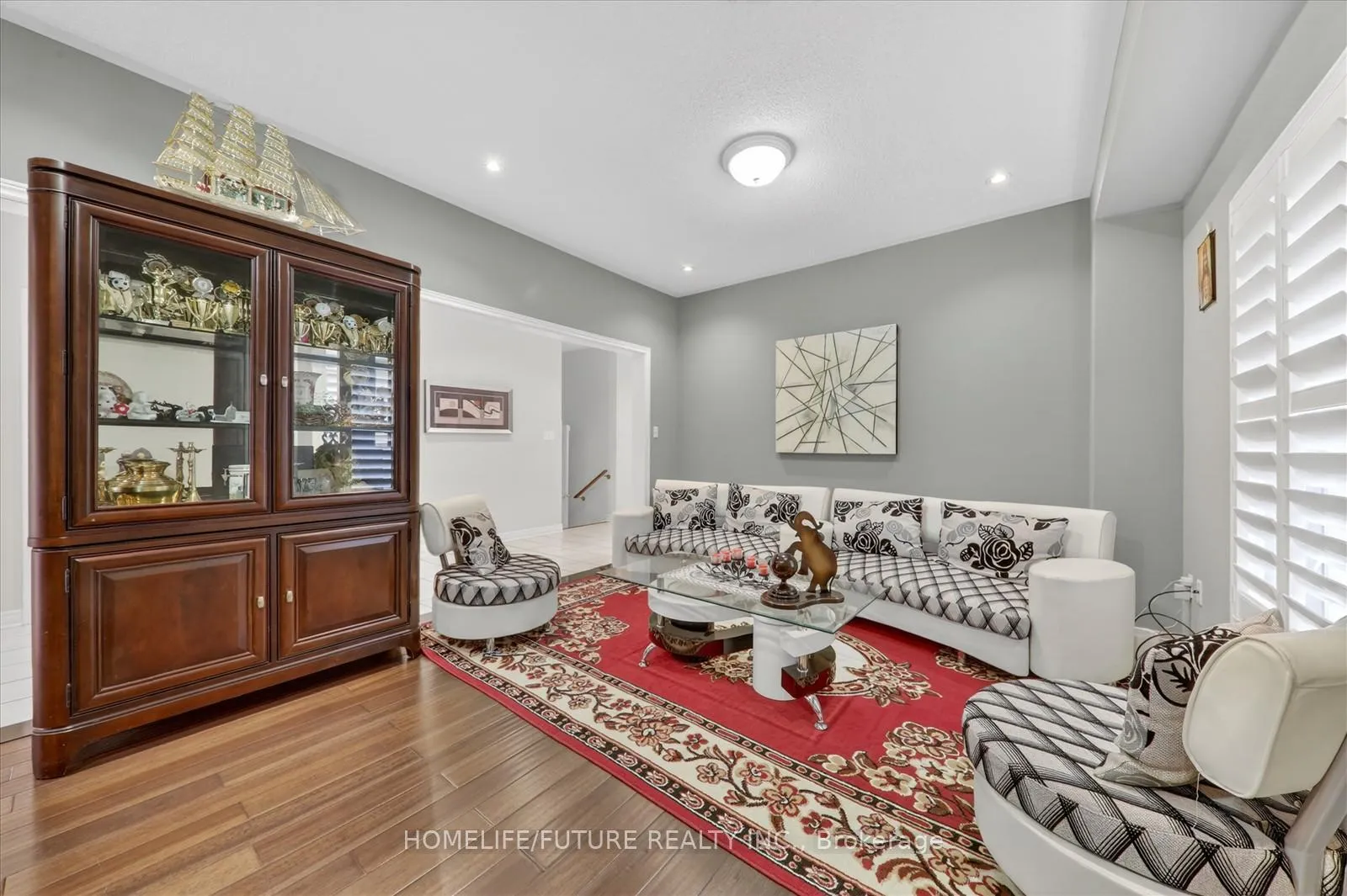 Photo 10 of 18 Ann Louise Crescent, Markham, Cedarwood — HOMEH