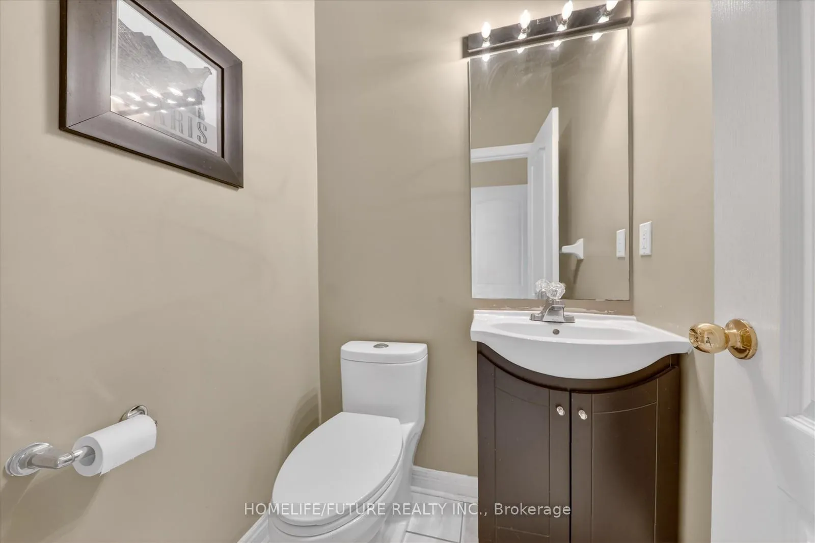 Photo 20 of 18 Ann Louise Crescent, Markham, Cedarwood — HOMEH
