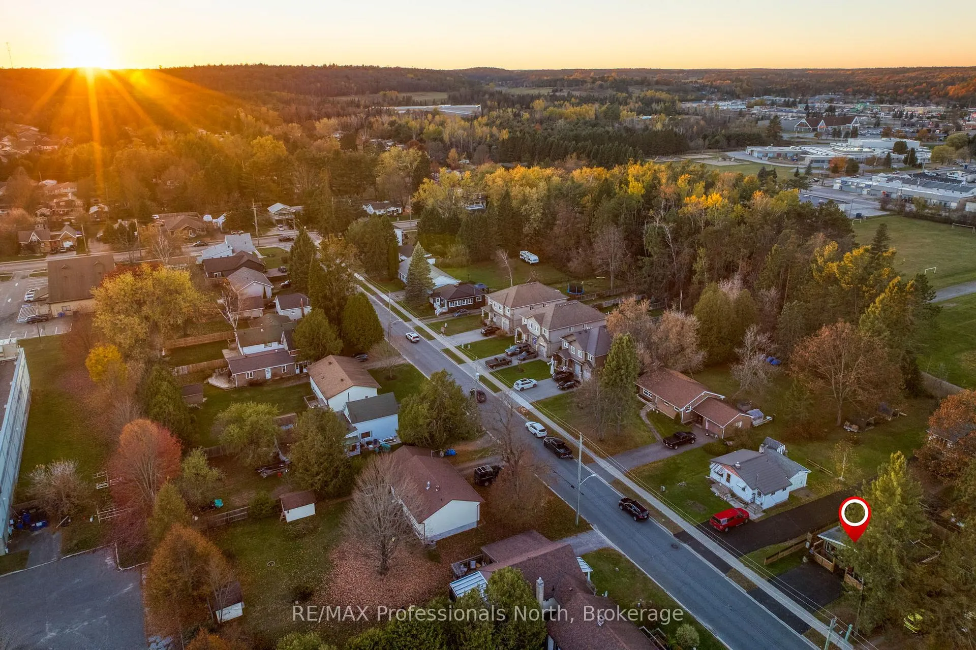 Photo 46 of 161 Quebec Street, Bracebridge, Macaulay — HOMEH