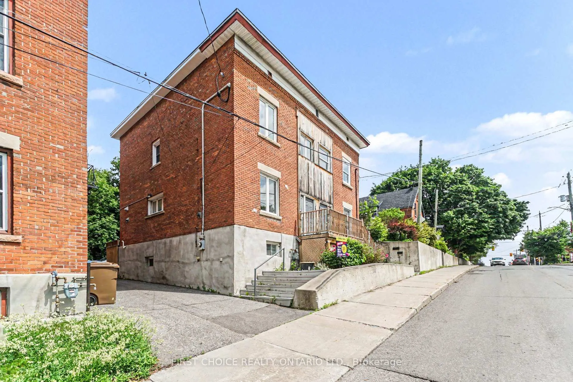 Photo 2 of 267 Booth Street, Ottawa, West Centre Town — HOMEH