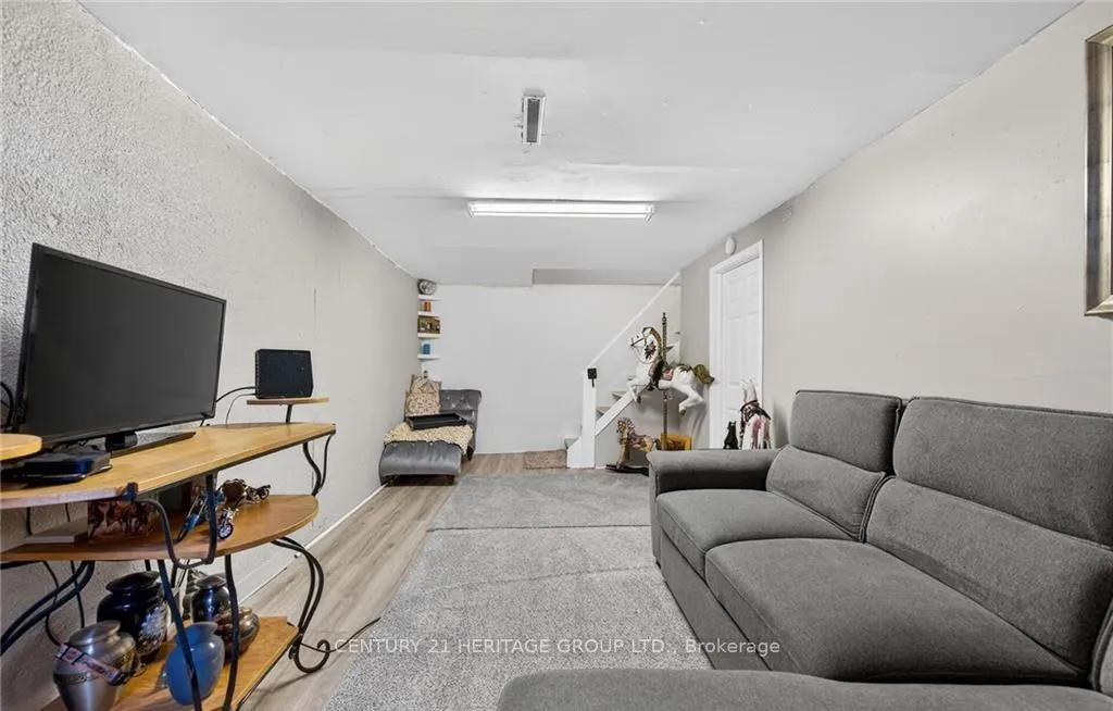 Photo 26 of Unit 182, 17 Old Pine Trail, St. Catharines, Carlton/Bunting — HOMEH