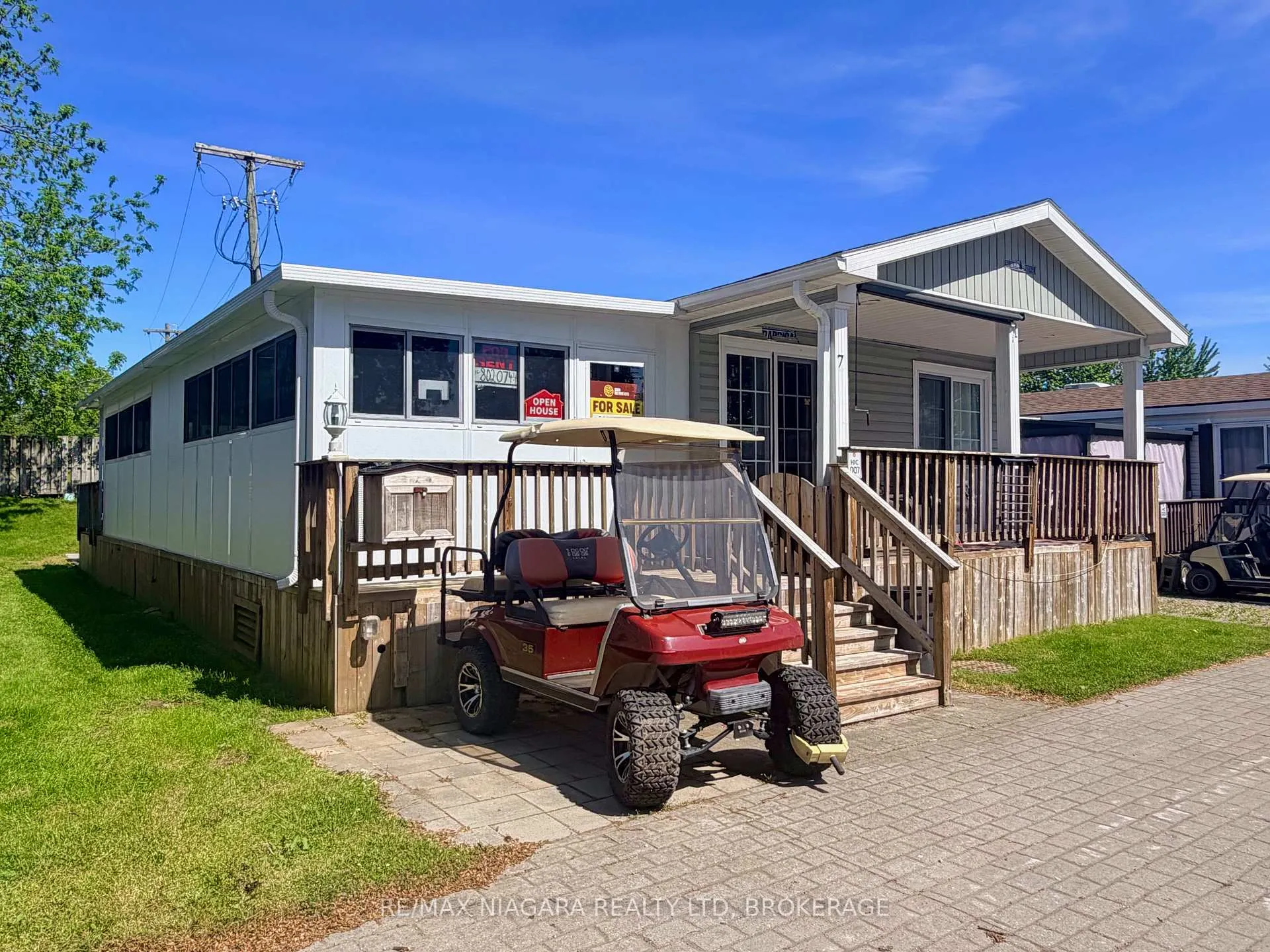 Photo 2 of 7 Hickory Lane, Port Colborne, Sherkston — HOMEH