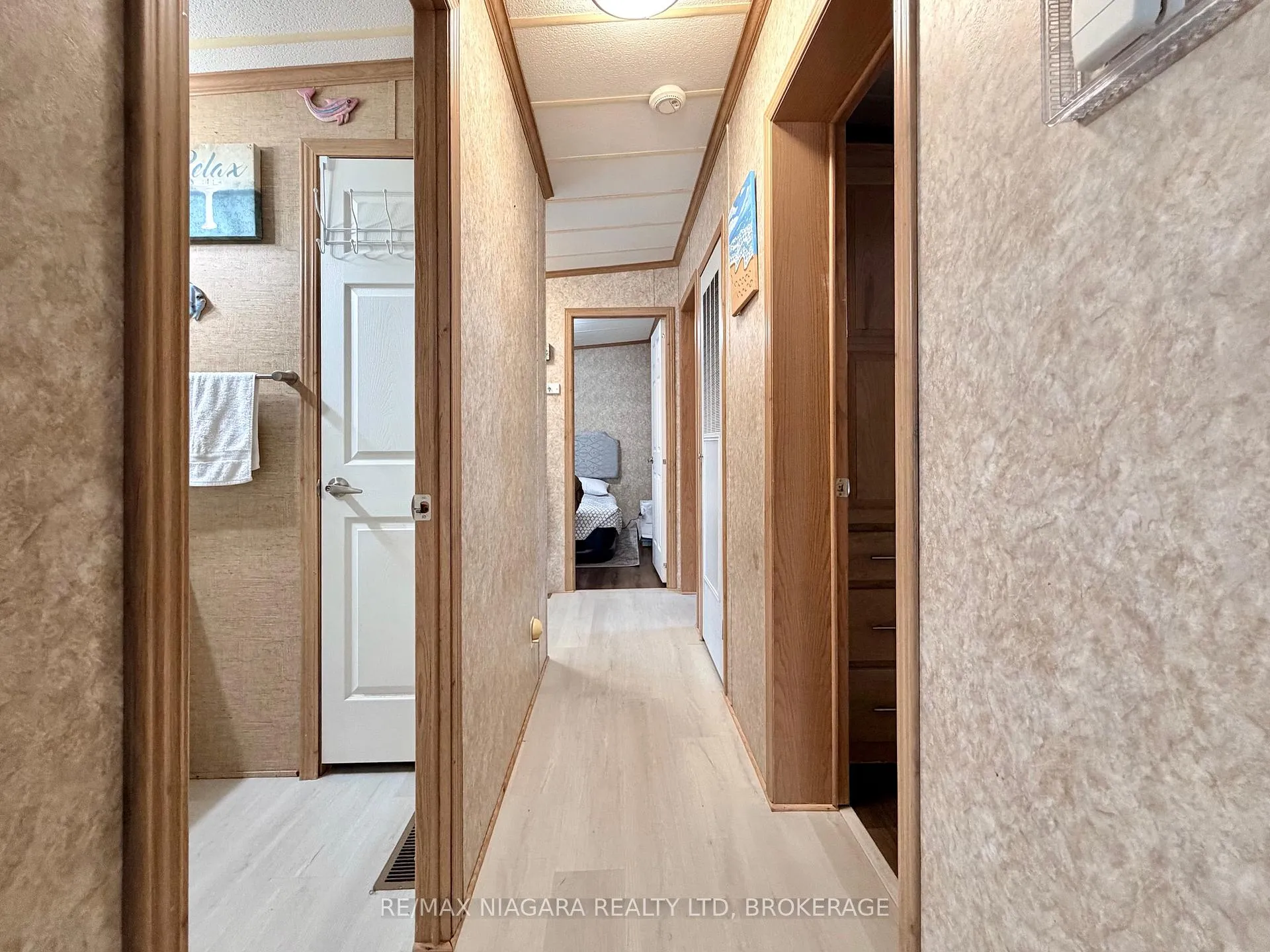 Photo 14 of 7 Hickory Lane, Port Colborne, Sherkston — HOMEH