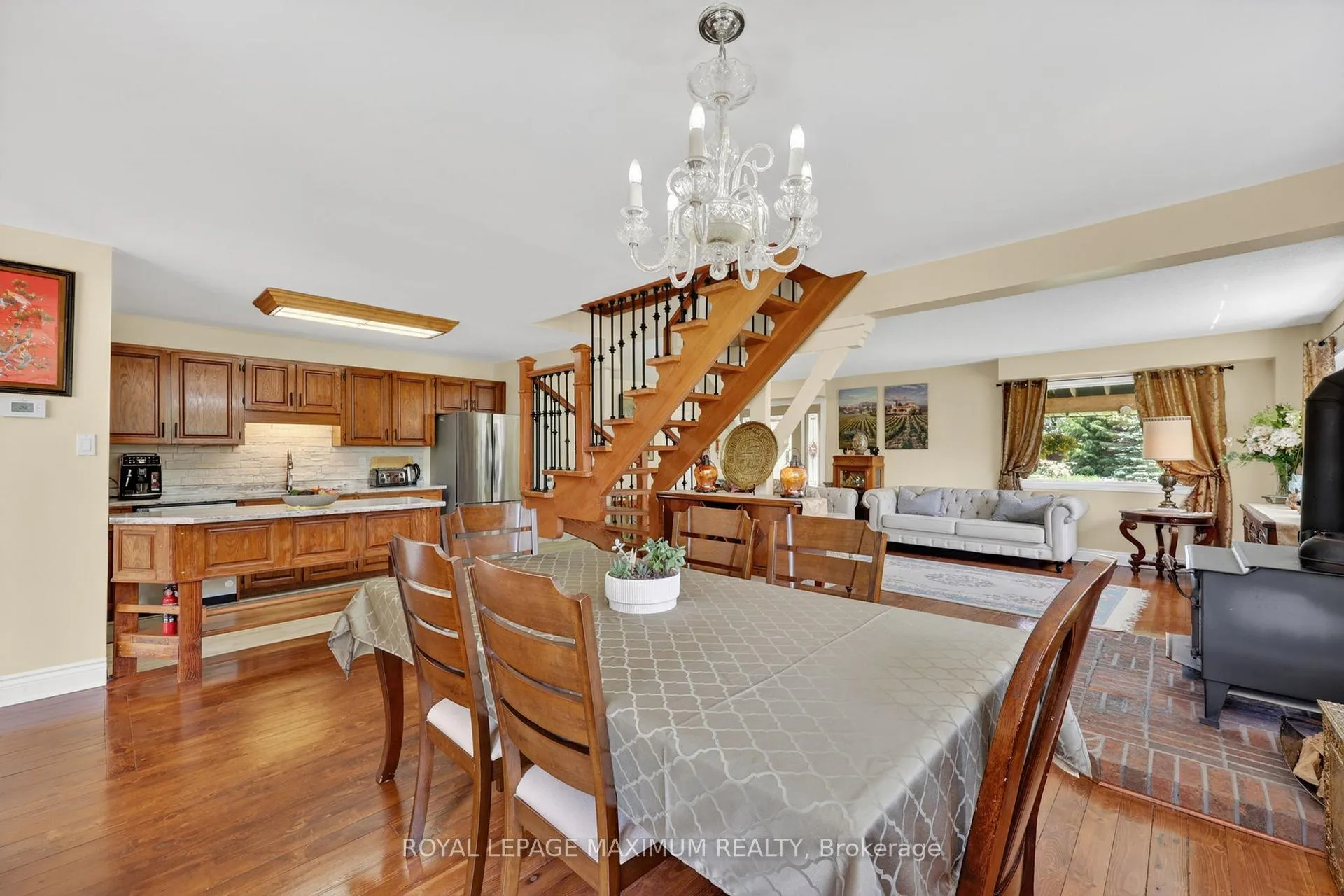 Photo 14 of 4372 Train Street, New Tecumseth, Rural New Tecumseth — HOMEH