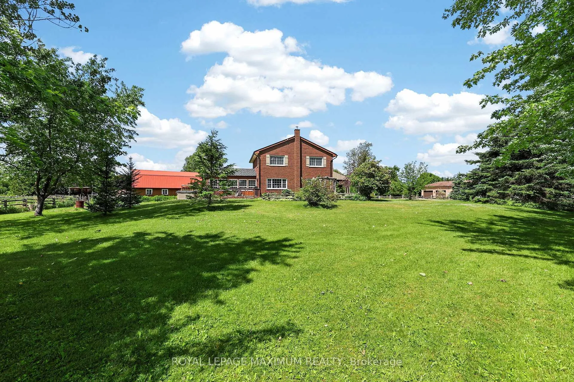 Photo 47 of 4372 Train Street, New Tecumseth, Rural New Tecumseth — HOMEH