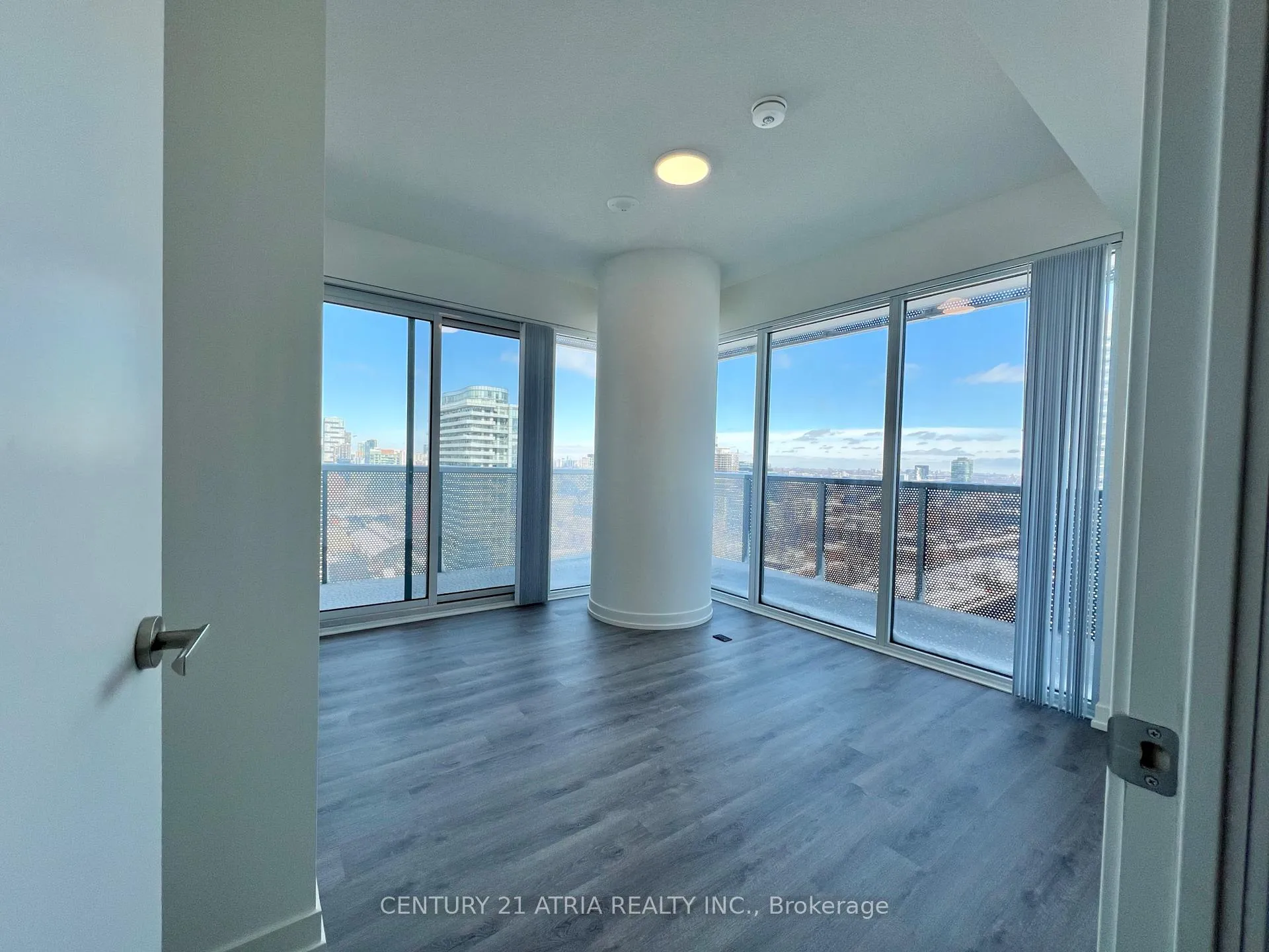 Photo 10 of Unit 2903, 138 Downes Street, Toronto, Waterfront Communities — HOMEH